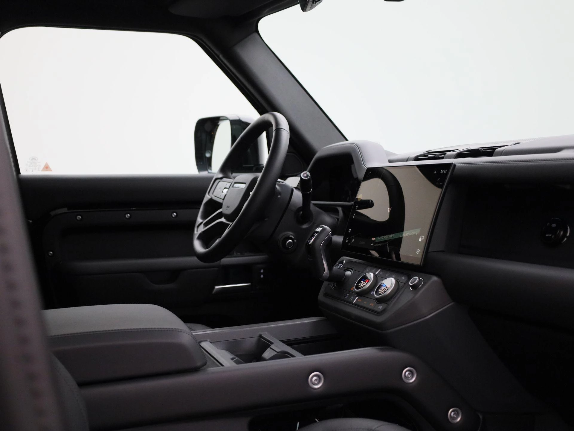 Land Rover-Defender-image-45