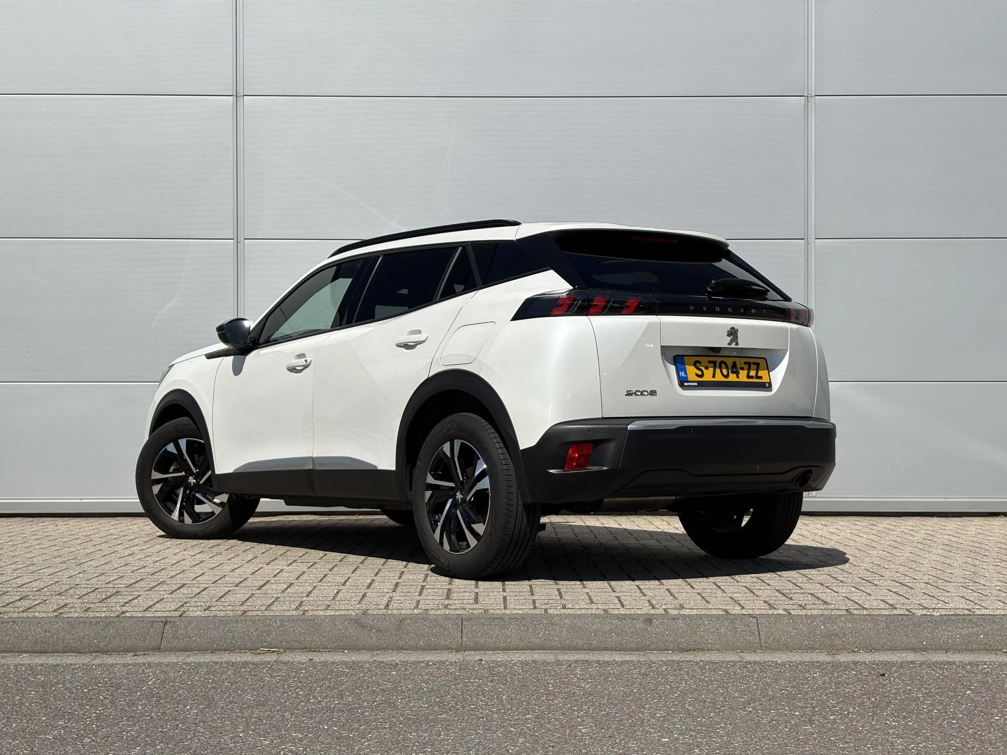 Peugeot-2008-image-3