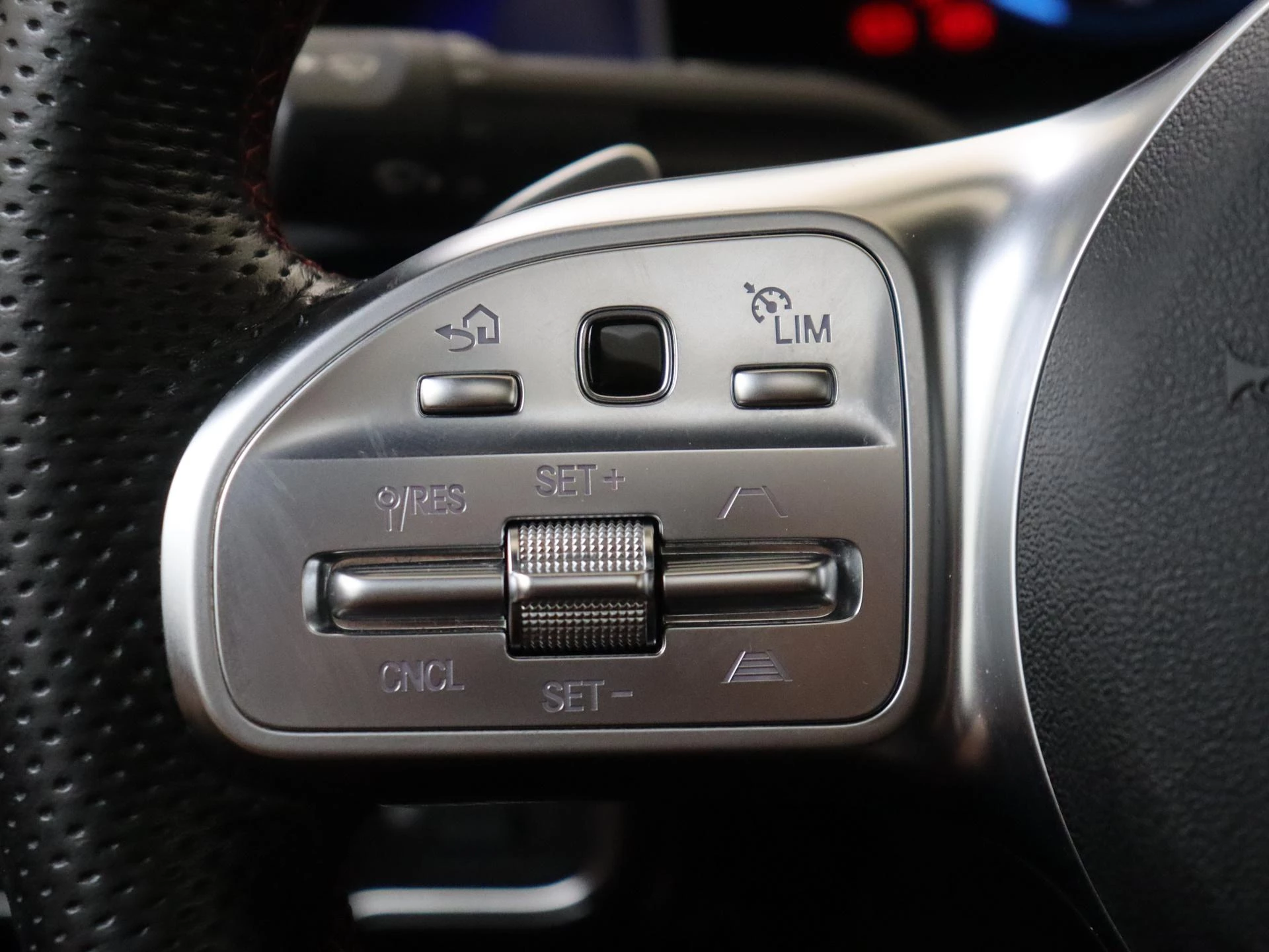 Mercedes-Benz CLA 250 Premium Plus