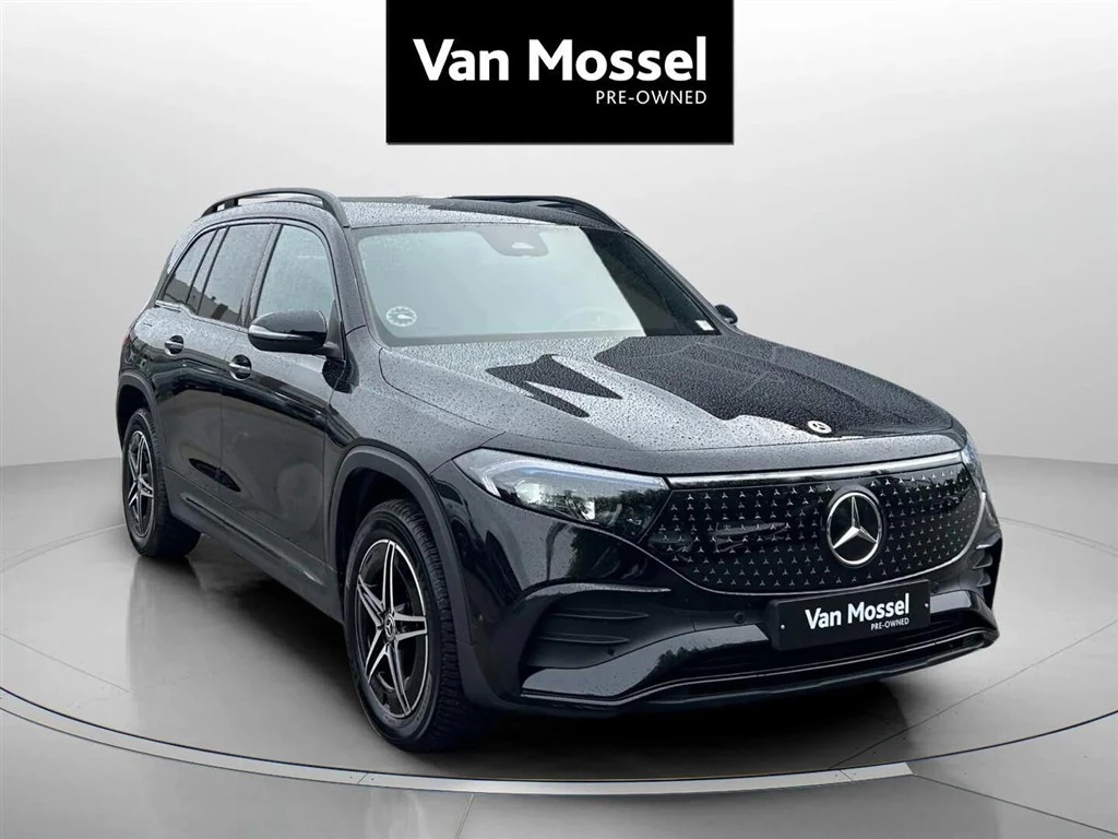Mercedes-Benz-EQB-image-2