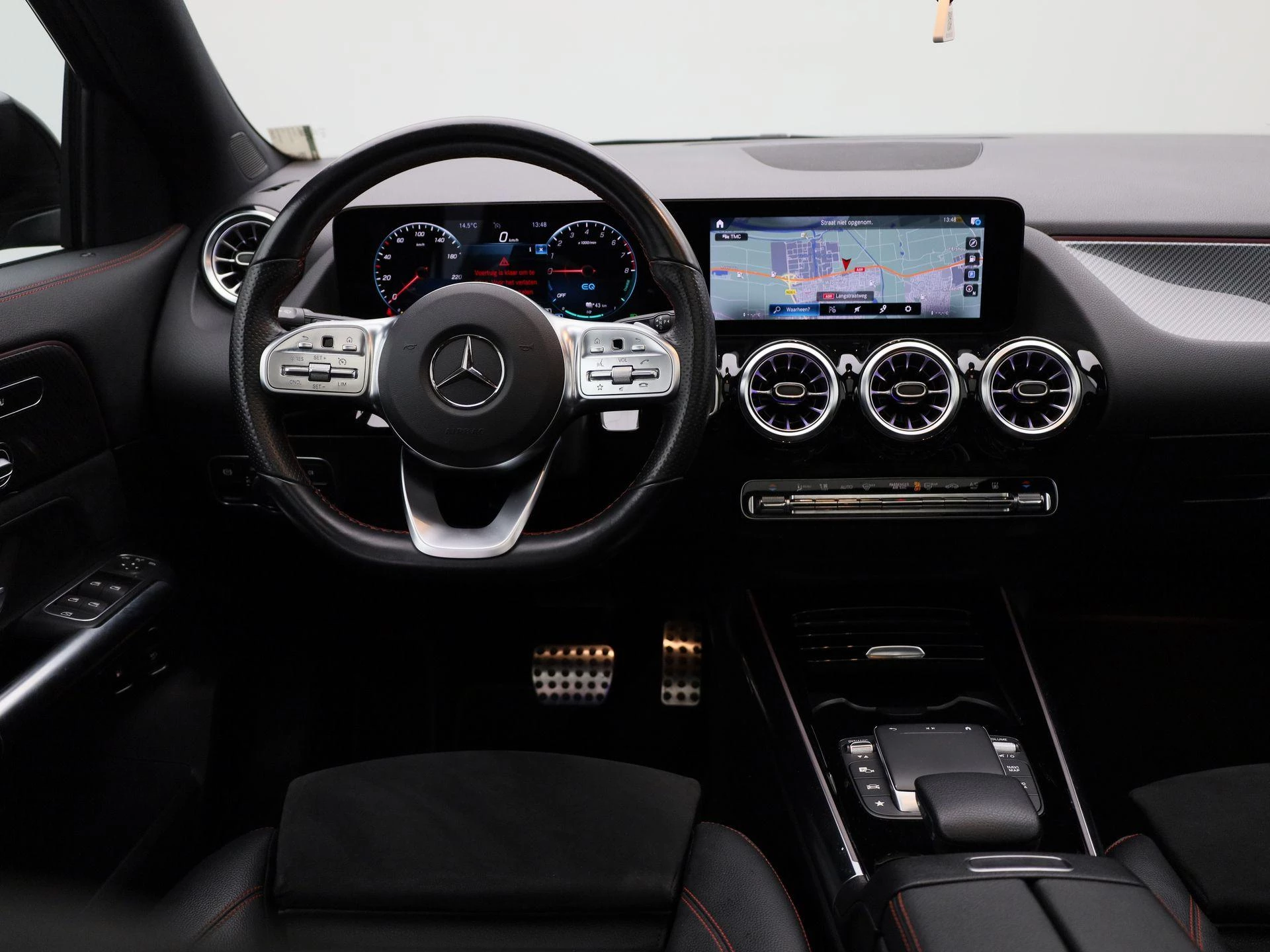Mercedes-Benz GLA 250 e Business Solution AMG Limited