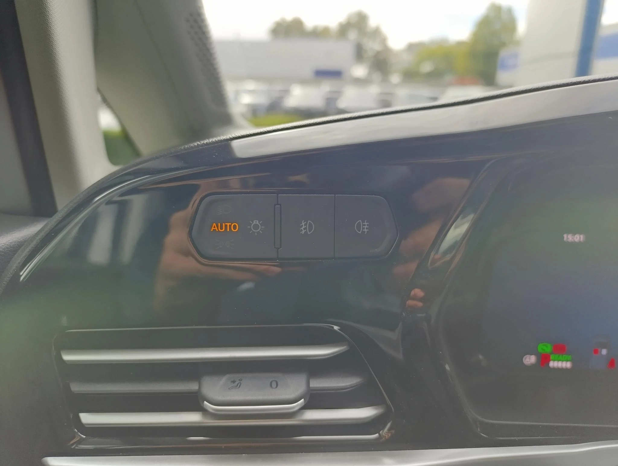 Ford-Transit Connect-image-13