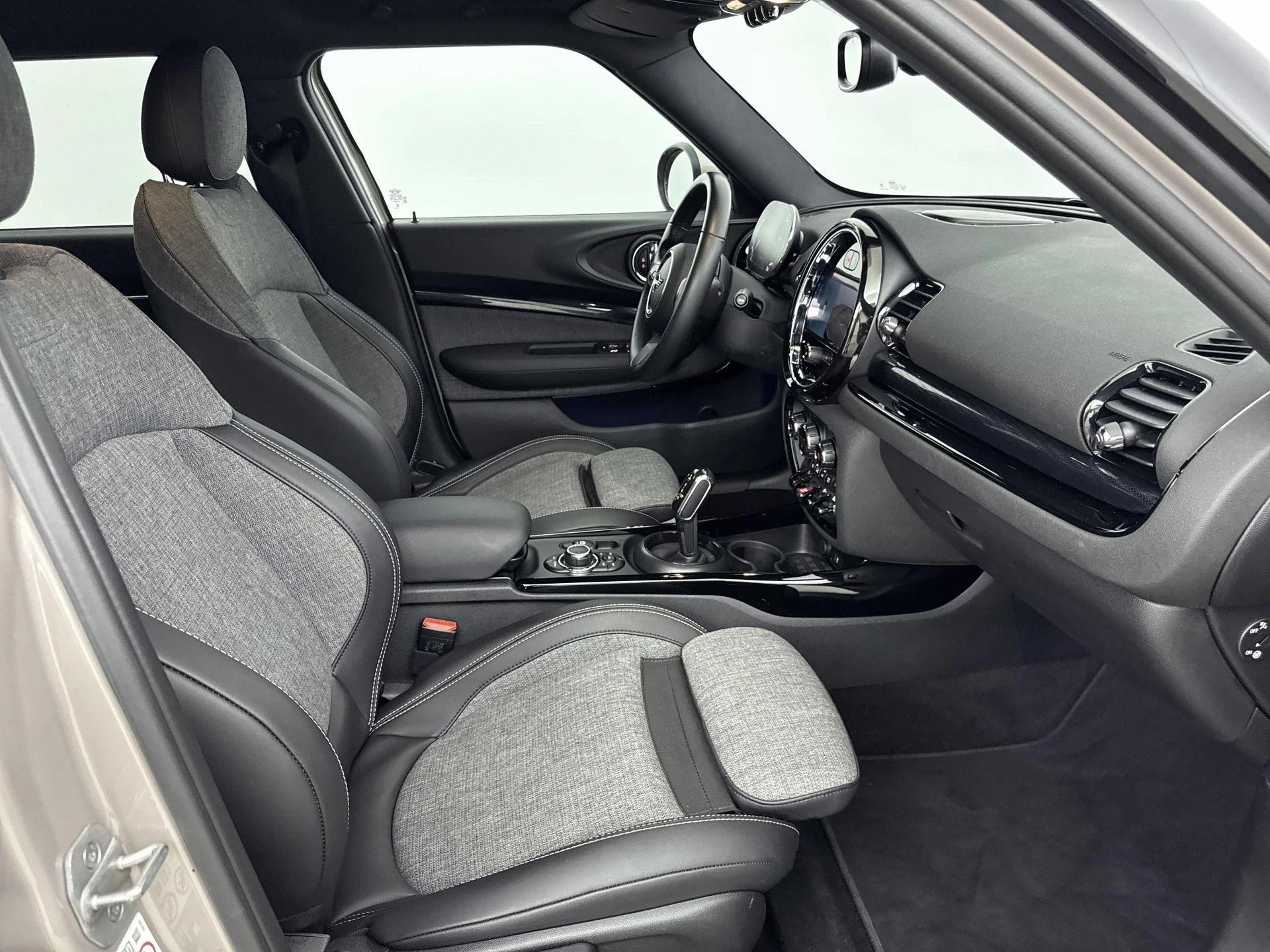 MINI-Clubman-image-26