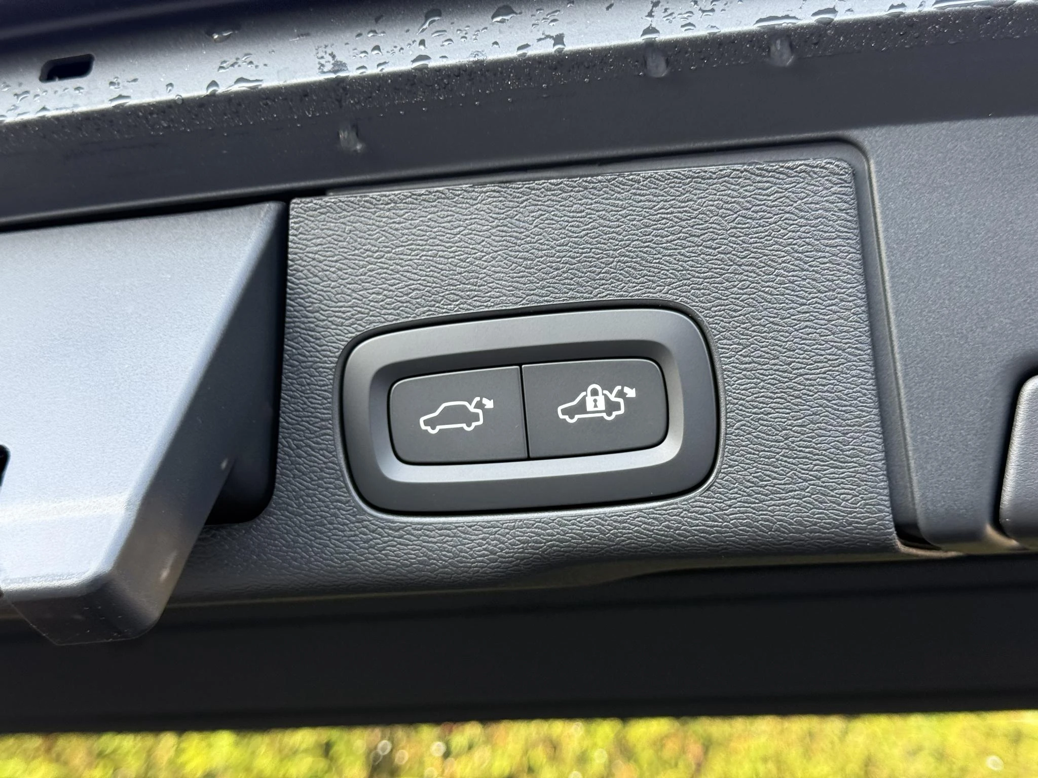 Volvo-XC60-image-8