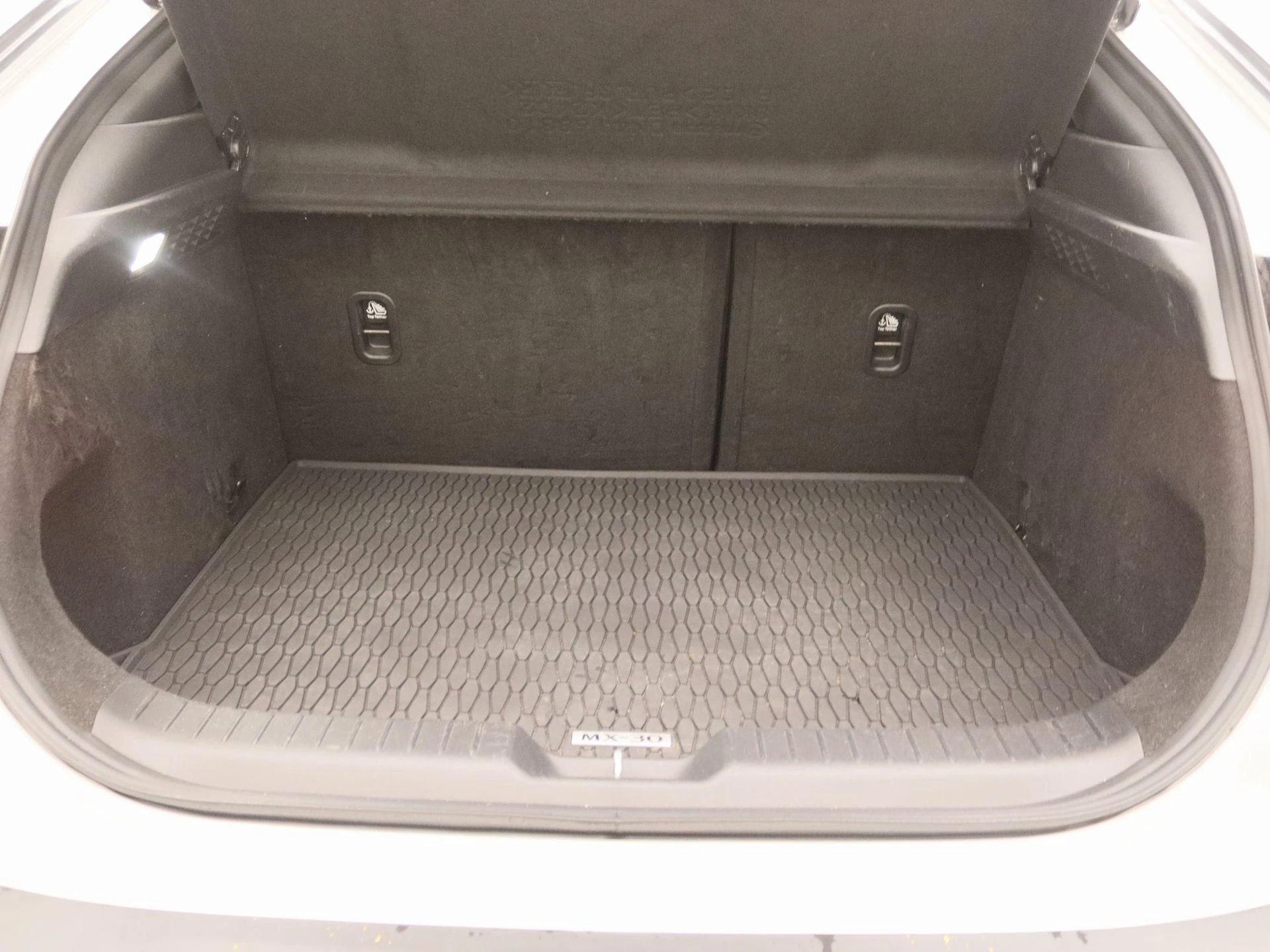 Mazda-MX-30-image-14