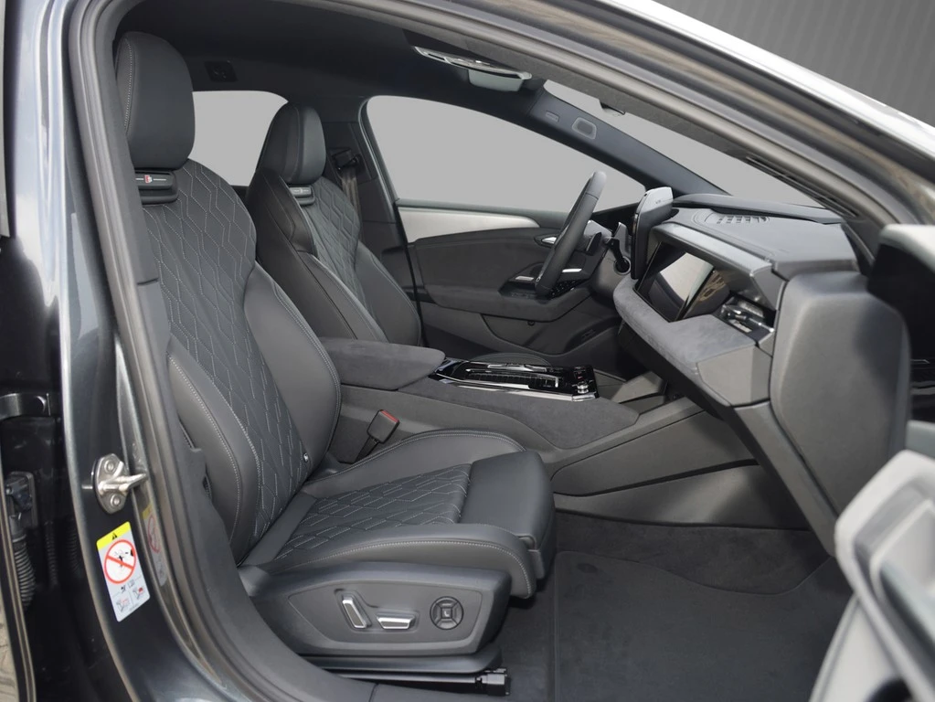 Audi-S6 Avant e-tron-image-8