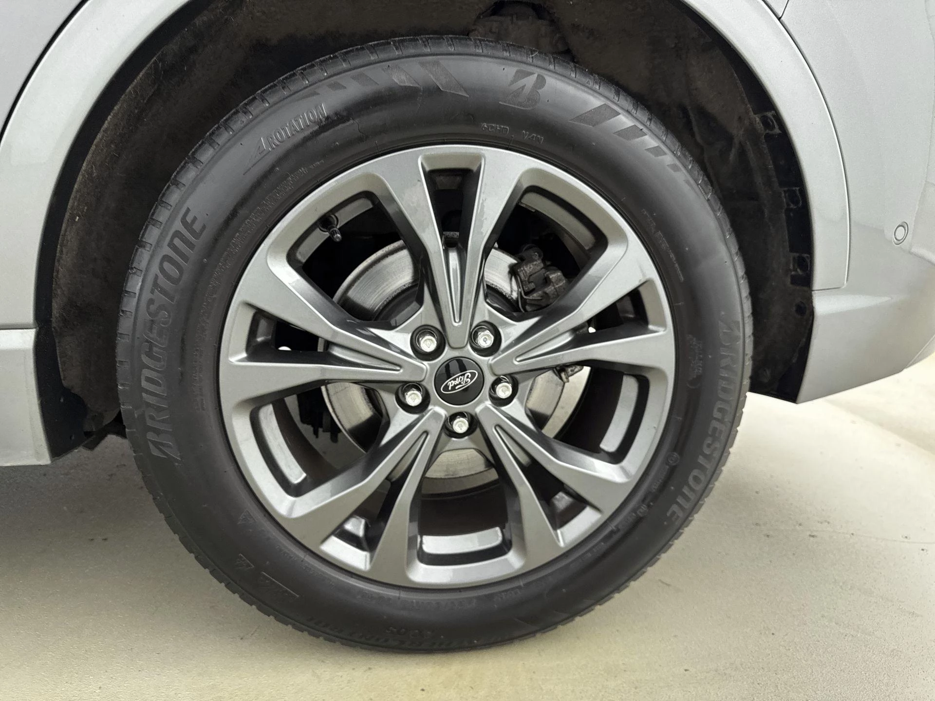 Ford-Kuga-image-24