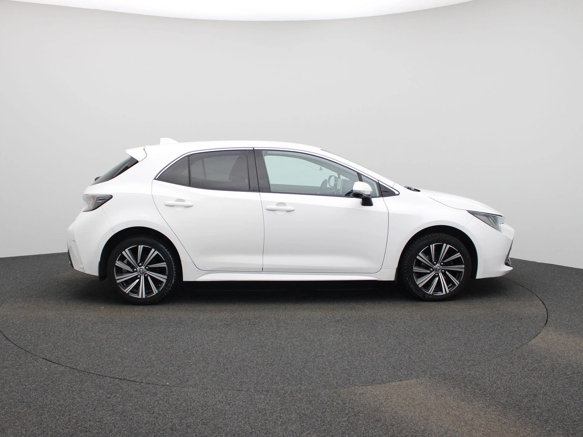 Toyota-Corolla-image-5