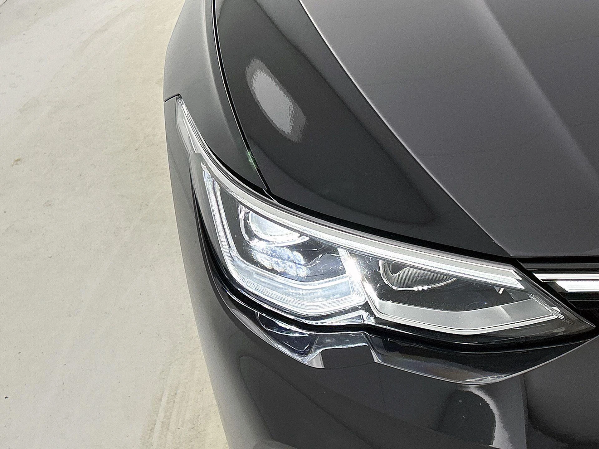 Volkswagen-Golf-image-13