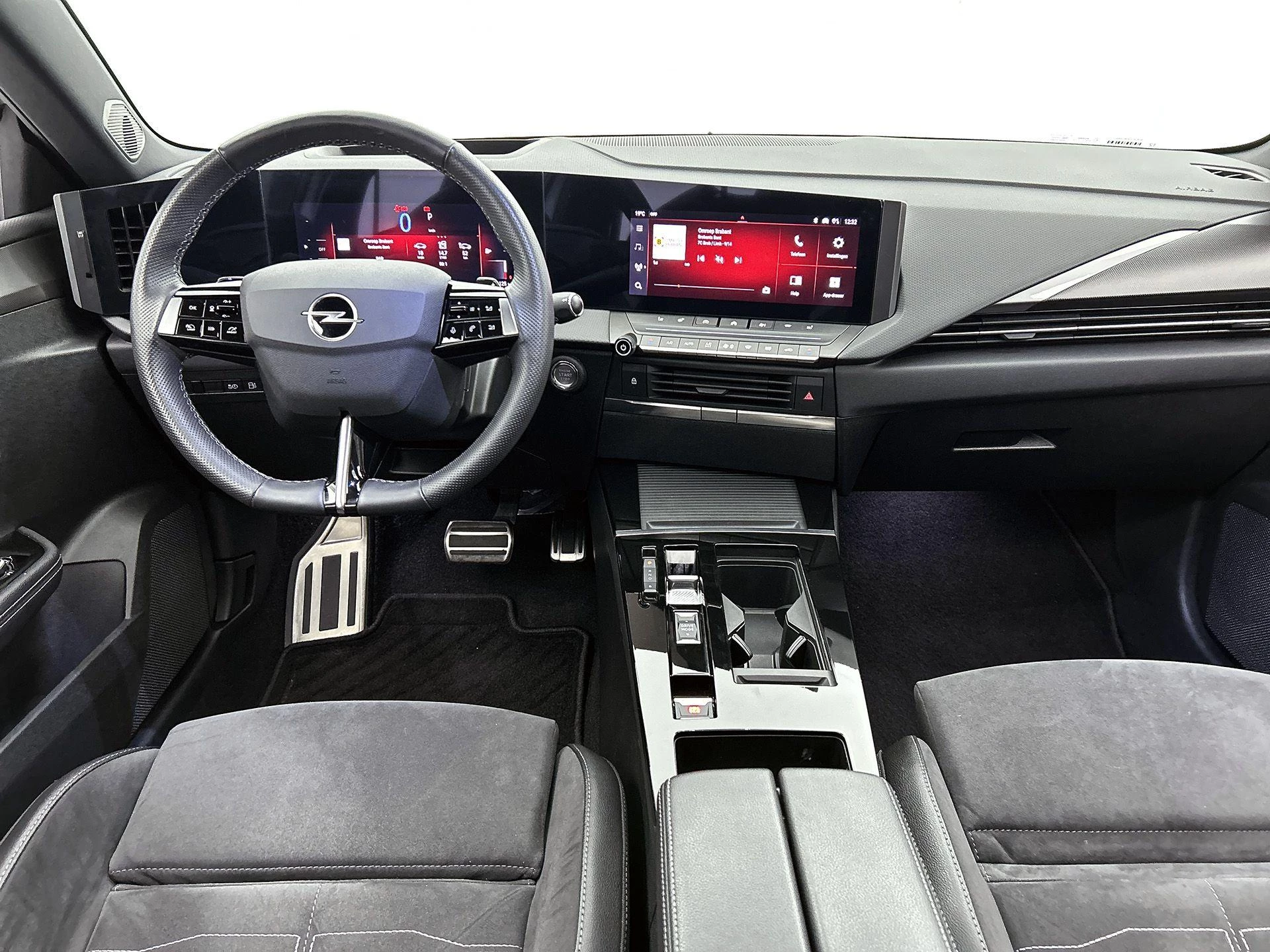 Opel Astra 1.6T GS Line Hybrid