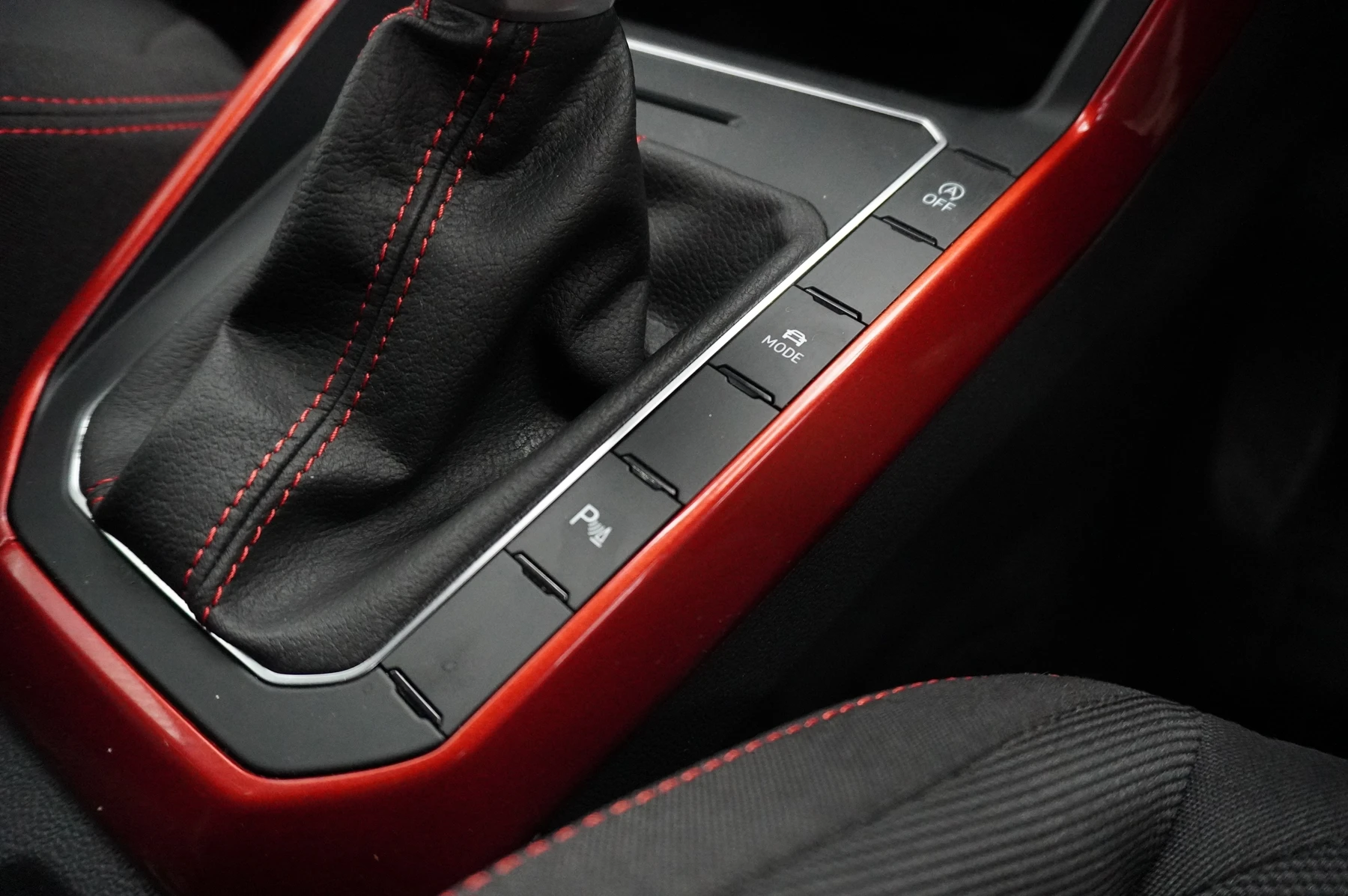Volkswagen-Polo-image-32