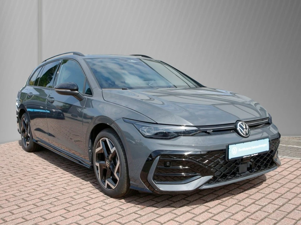 Volkswagen-Golf-image-2