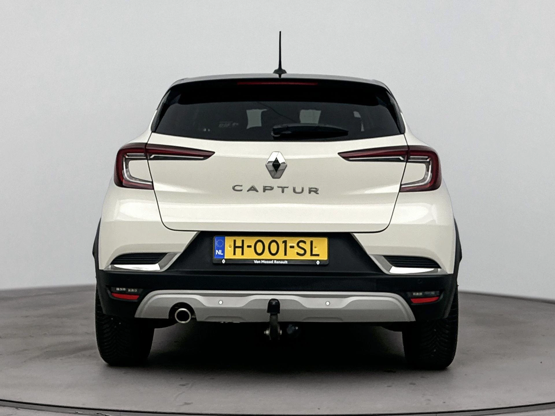 Renault-Captur-image-2