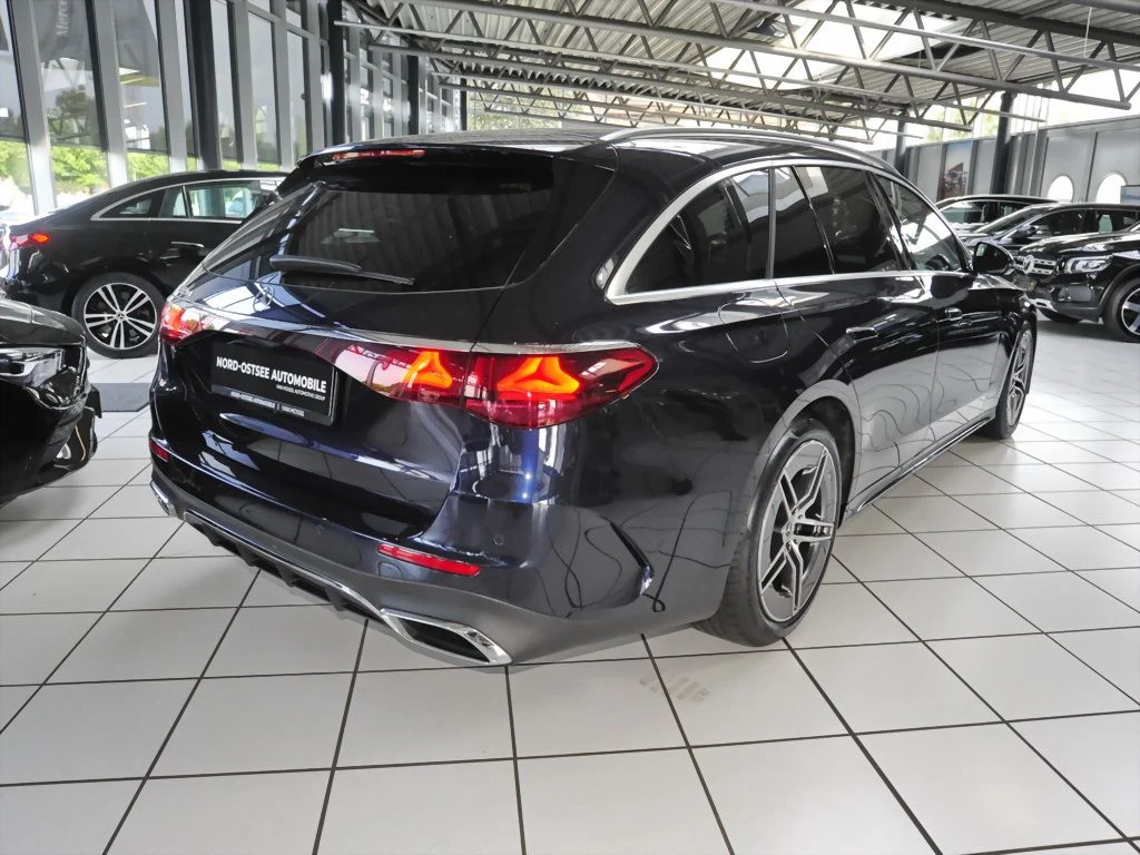 Mercedes-Benz-E-Klasse 220 d-image-5