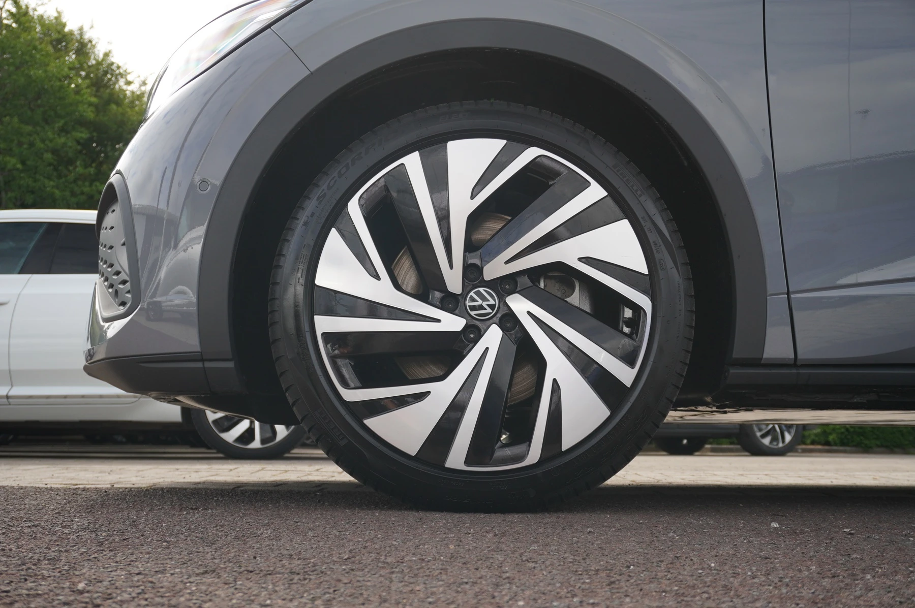 Volkswagen-ID.5-image-4