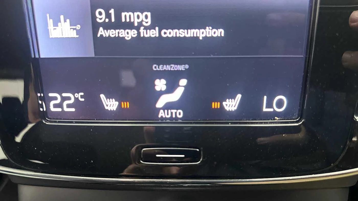 Volvo-XC40-image-28