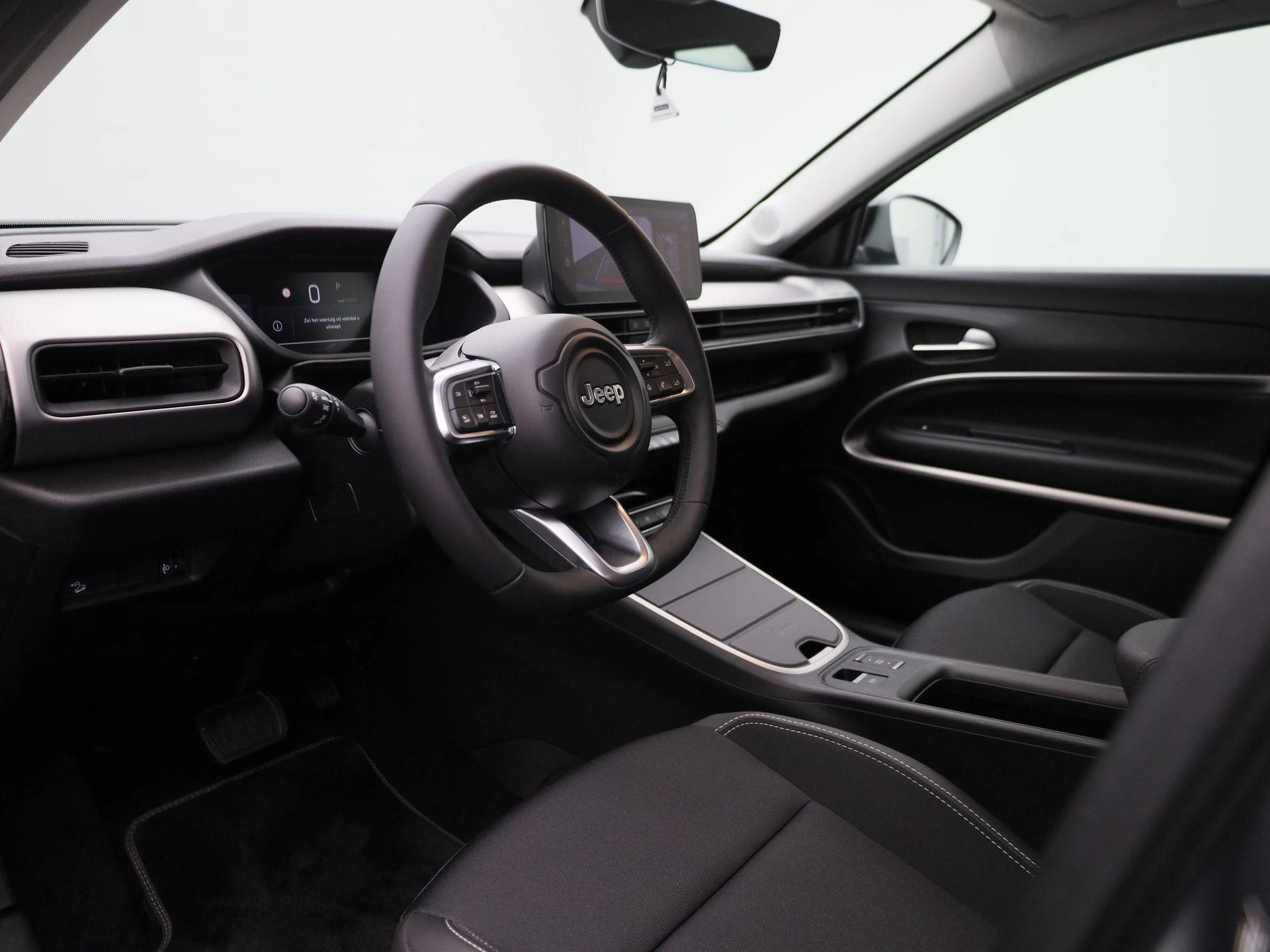 Jeep-Avenger-image-30
