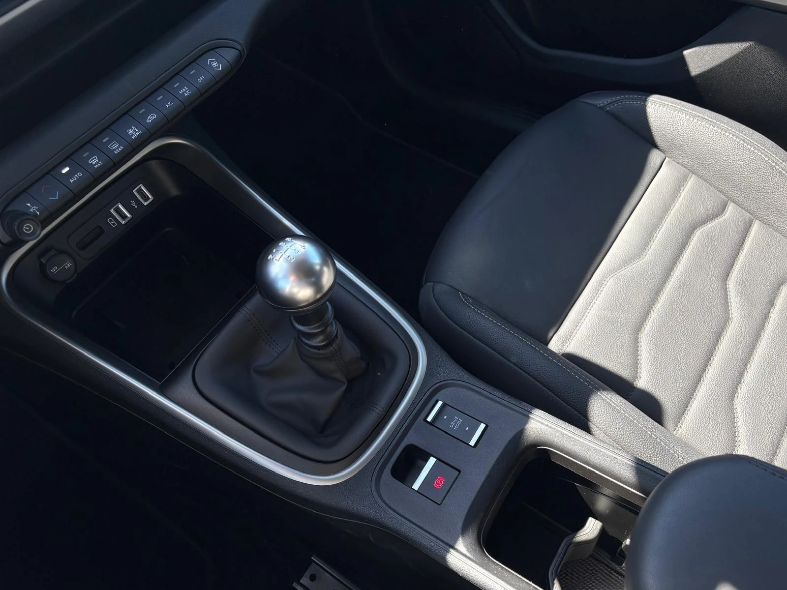 Jeep Avenger Limited 1.2