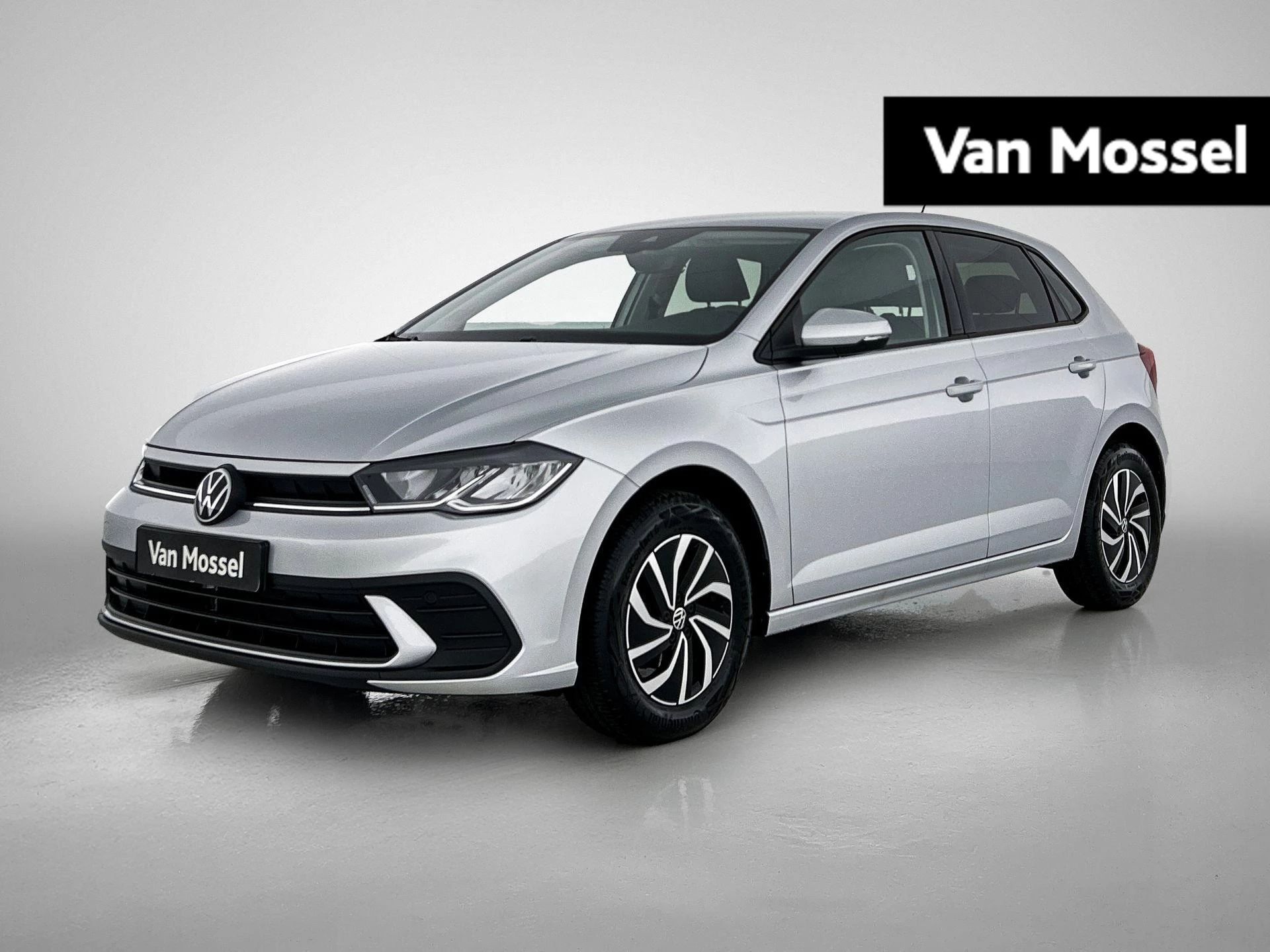 Volkswagen-Polo-image-0