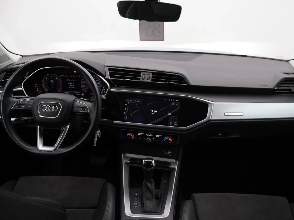 Audi Q3 Audi Q3 Business Edition 35TDI 150PK *AUTOMAAT*CAMERA*SPORTZETELS*ALCANTARA*PDC*NAVI*DIGITAL DASHBOARD*...