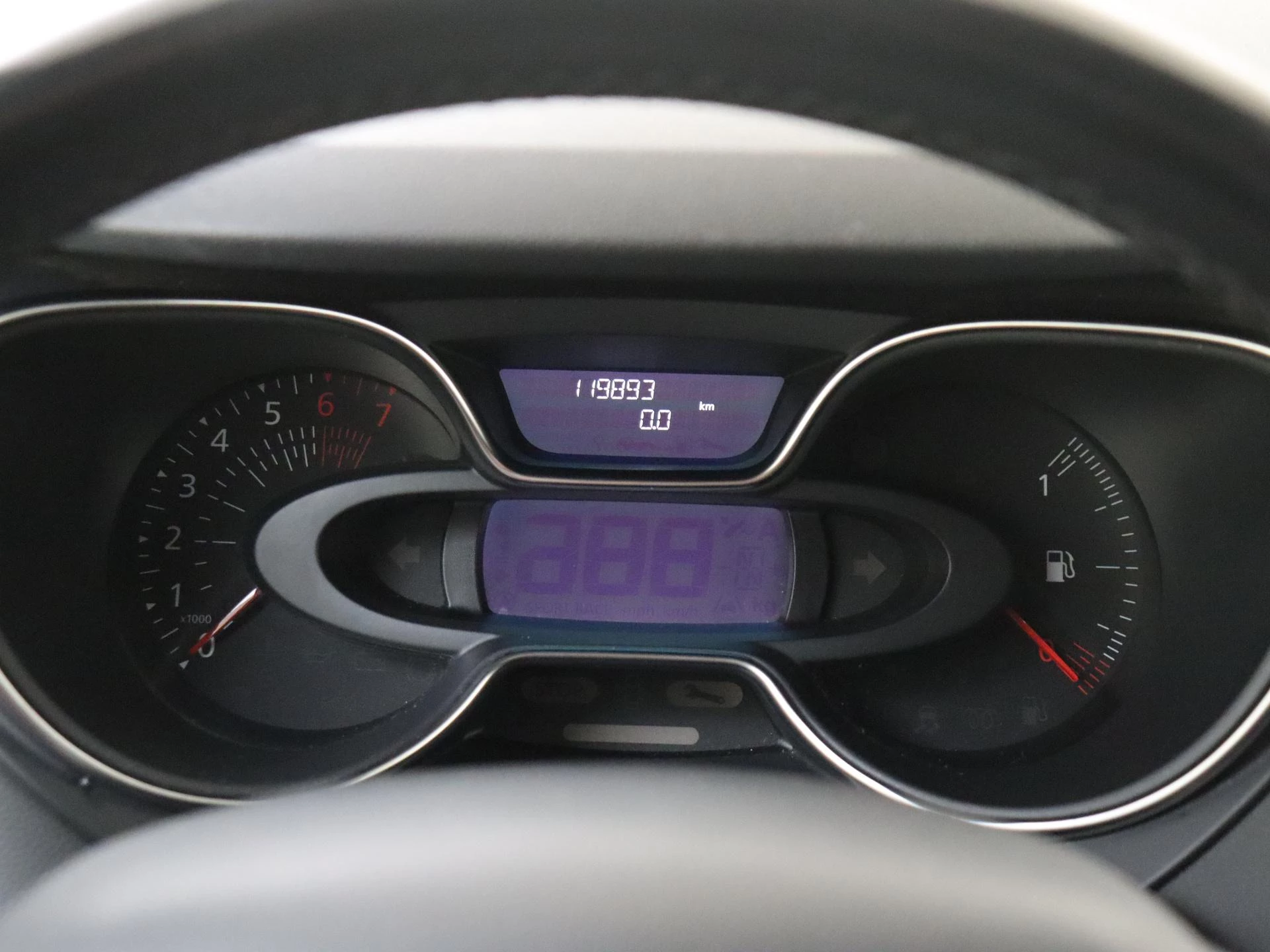 Renault-Captur-image-15