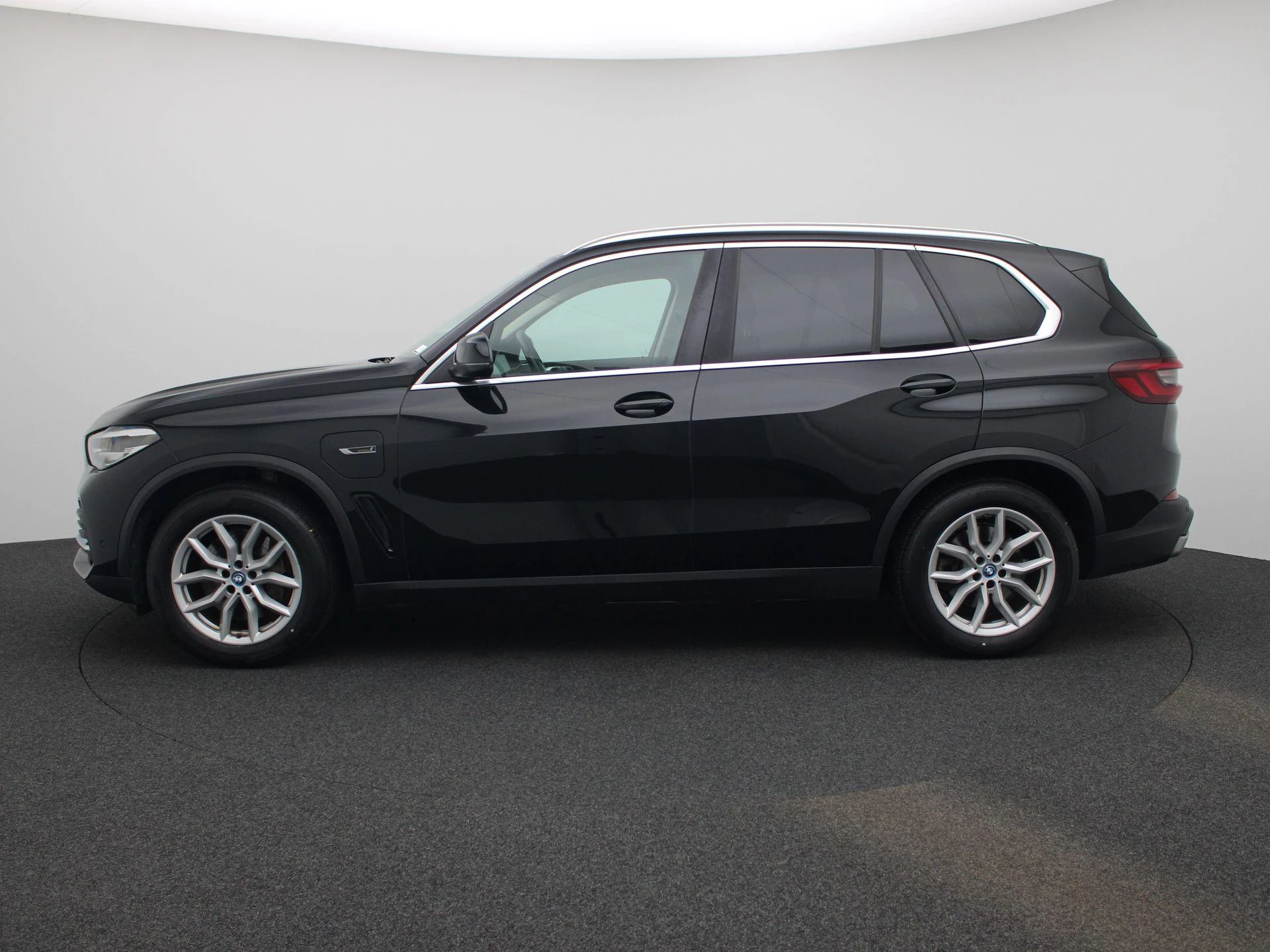 BMW-X5-image-5