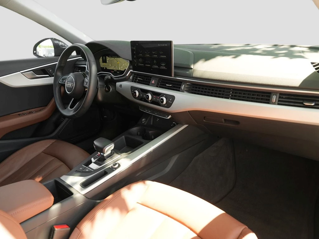 Audi A4 Avant 2.0 TDI S-Tronic *LED*Leder*MMI Plus*PDC*el. Heckklappe*virtuel Cockpit*Glanz-Paket*