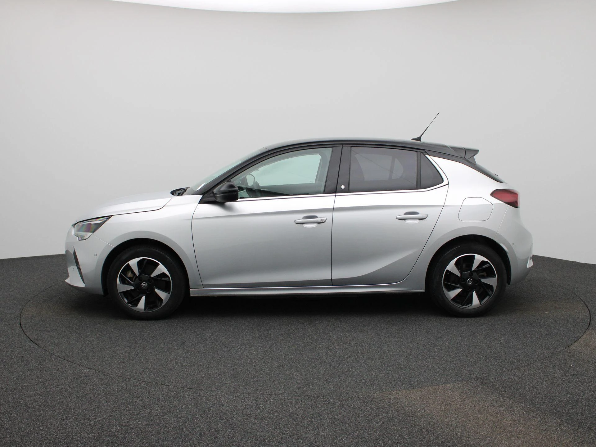 Opel-Corsa-e-image-3