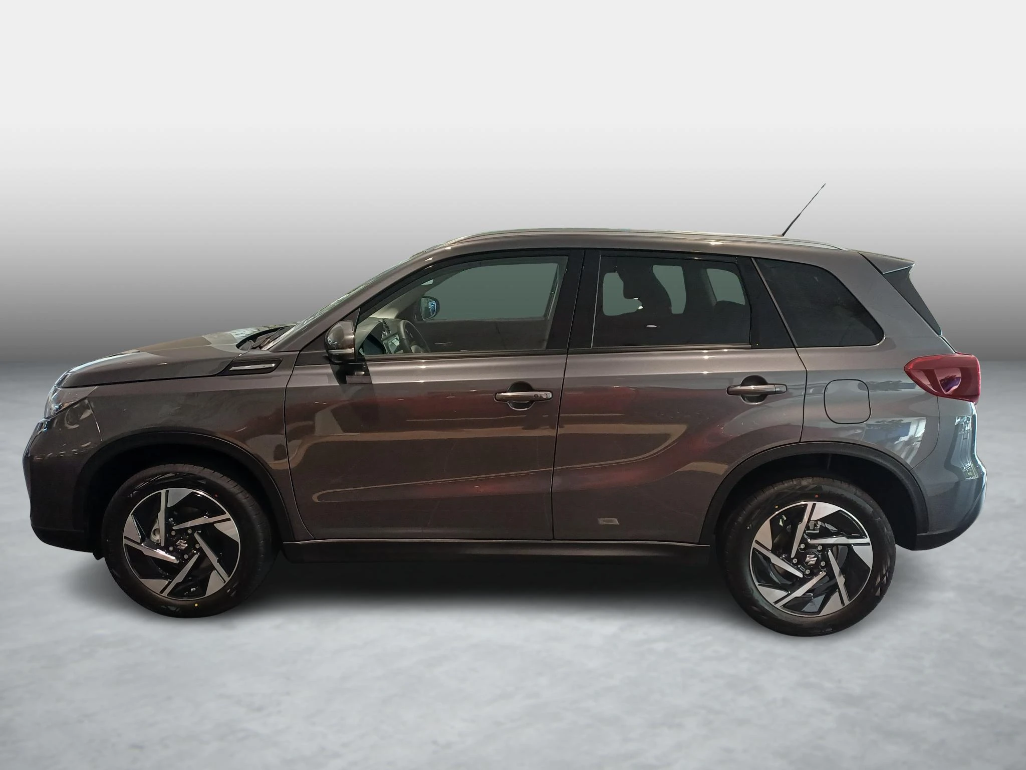 Suzuki-Grand Vitara-image-7