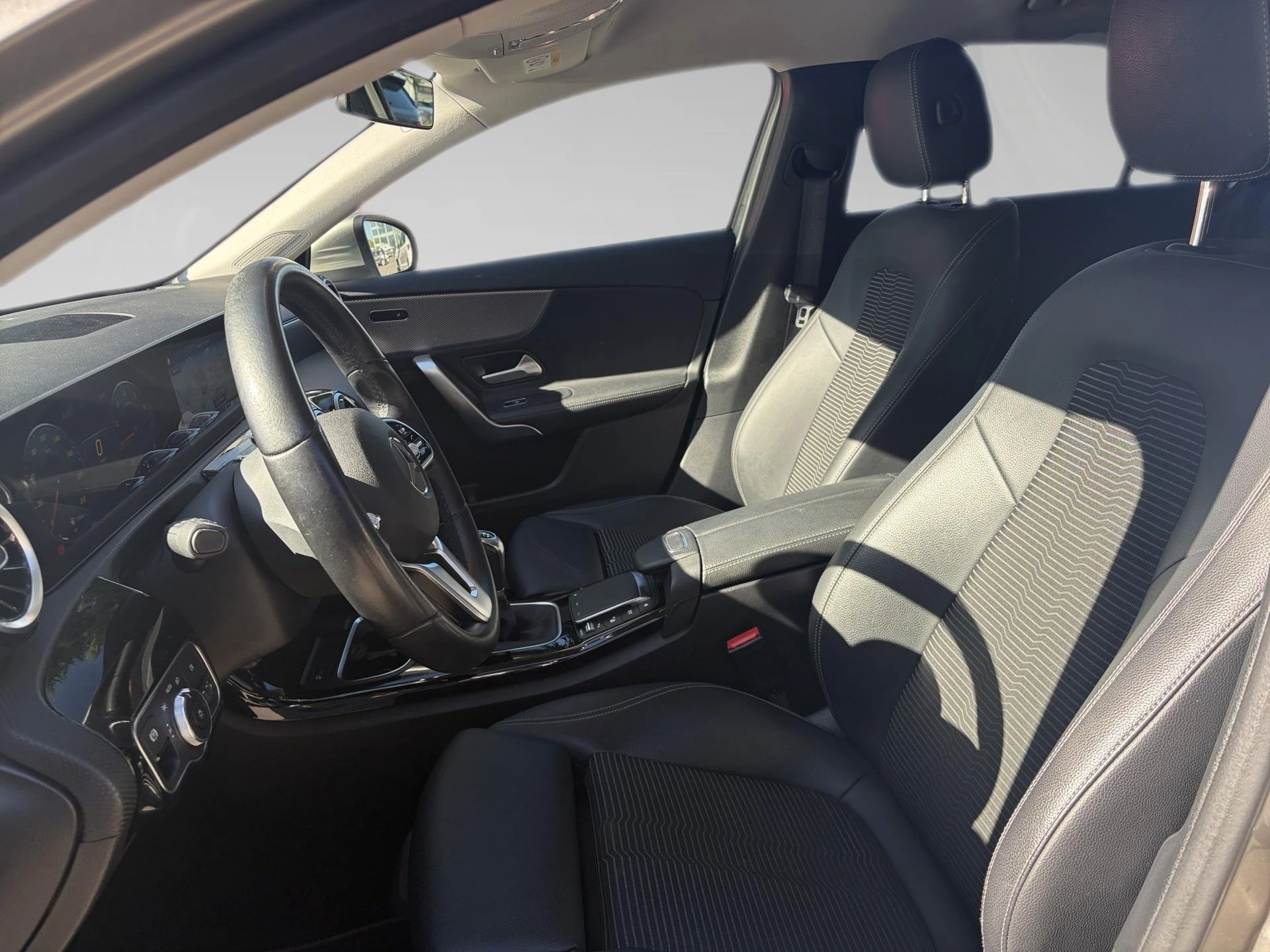 Mercedes-Benz-Classe A-image-9
