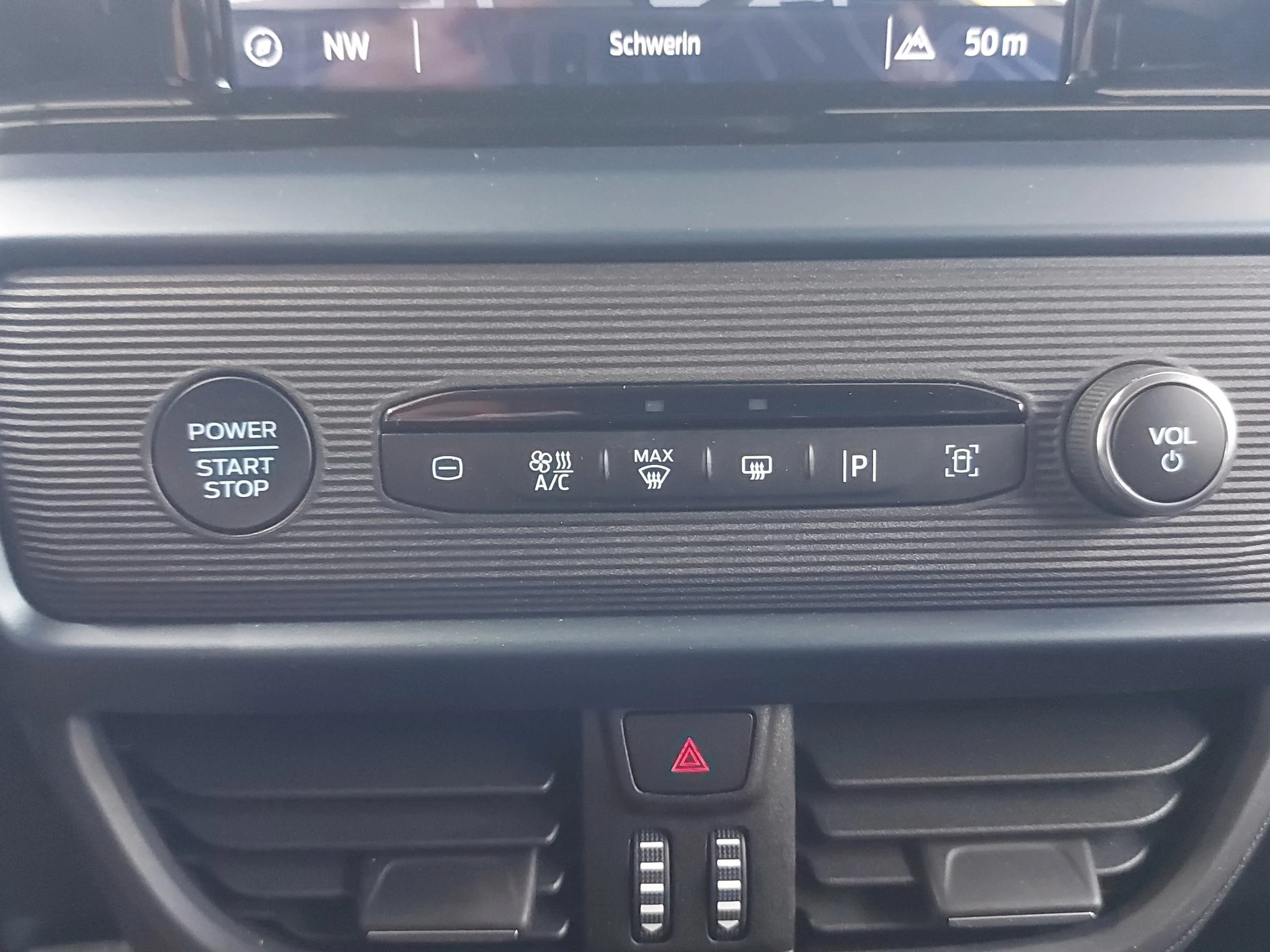 Ford Transit Courier 1.0 EcoBoost Active /EURO 6e)