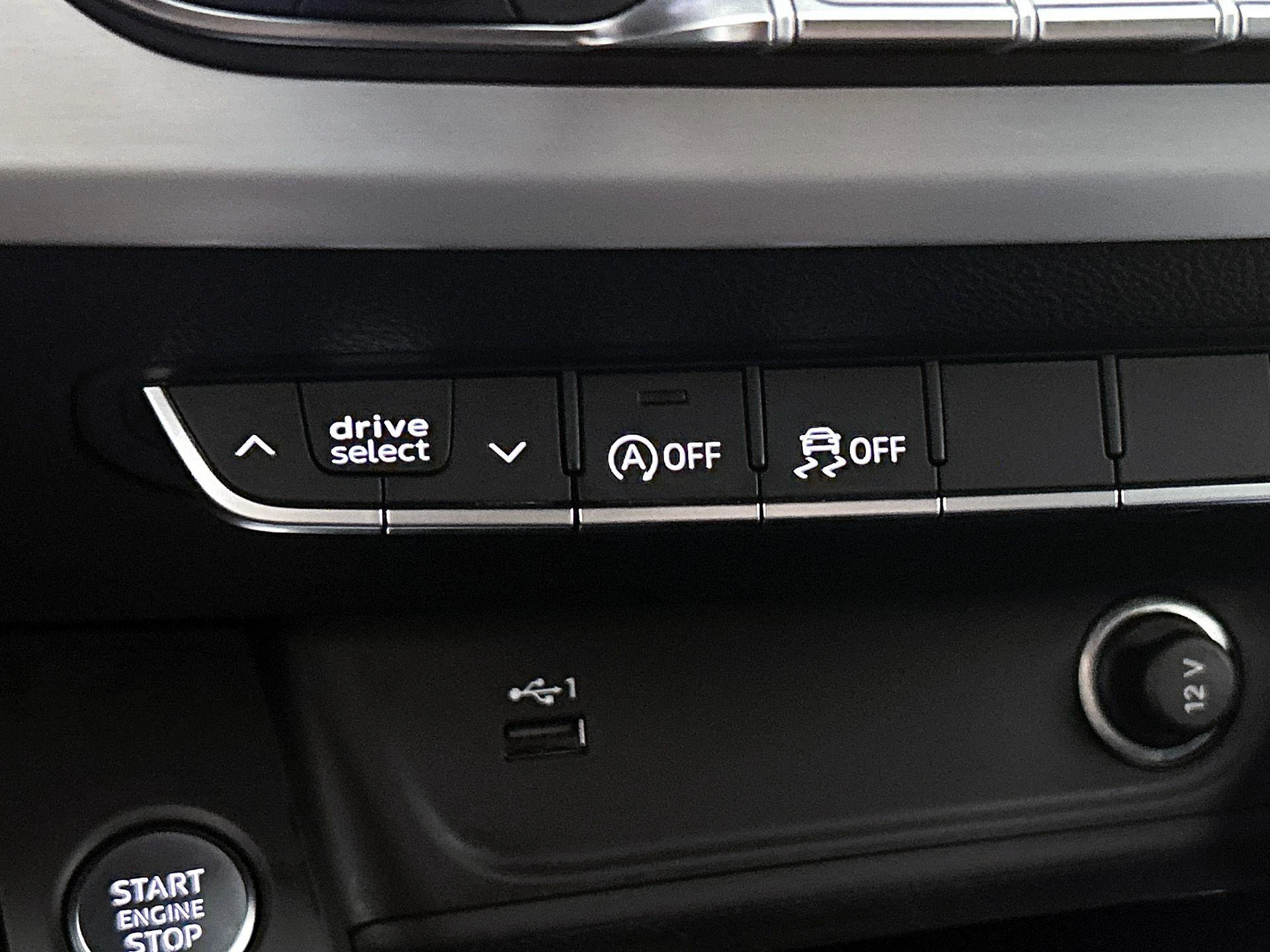 Audi-A4-image-24