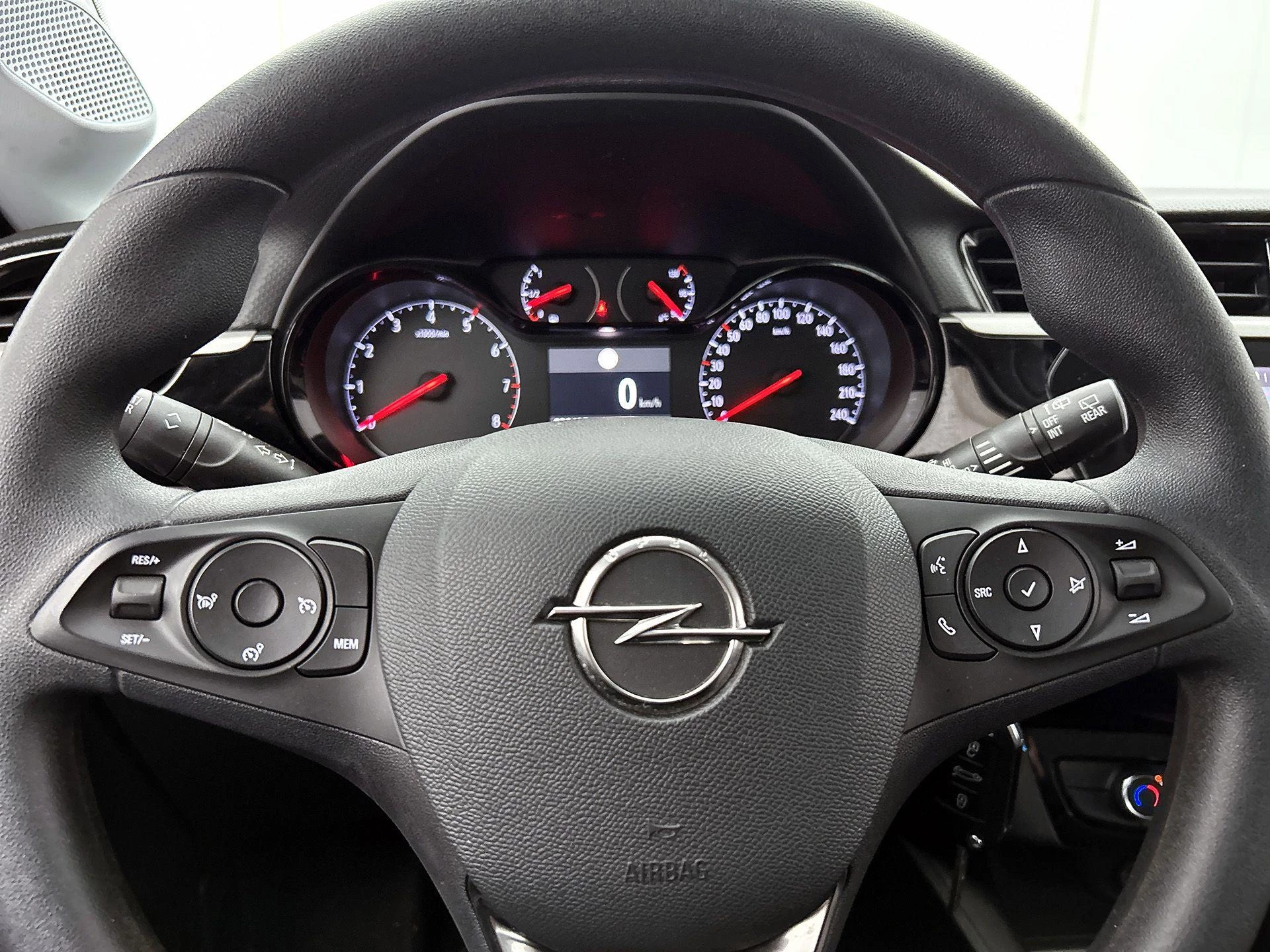 Opel-Corsa-image-31
