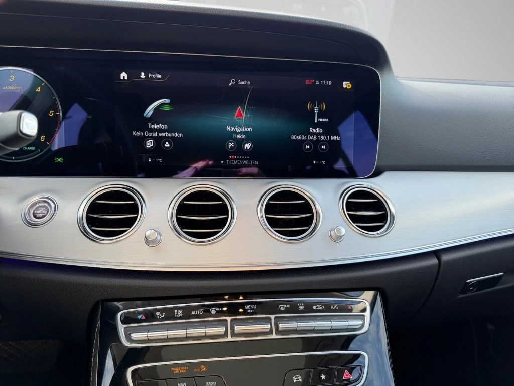 Mercedes-Benz-E-Klasse 220 d-image-7