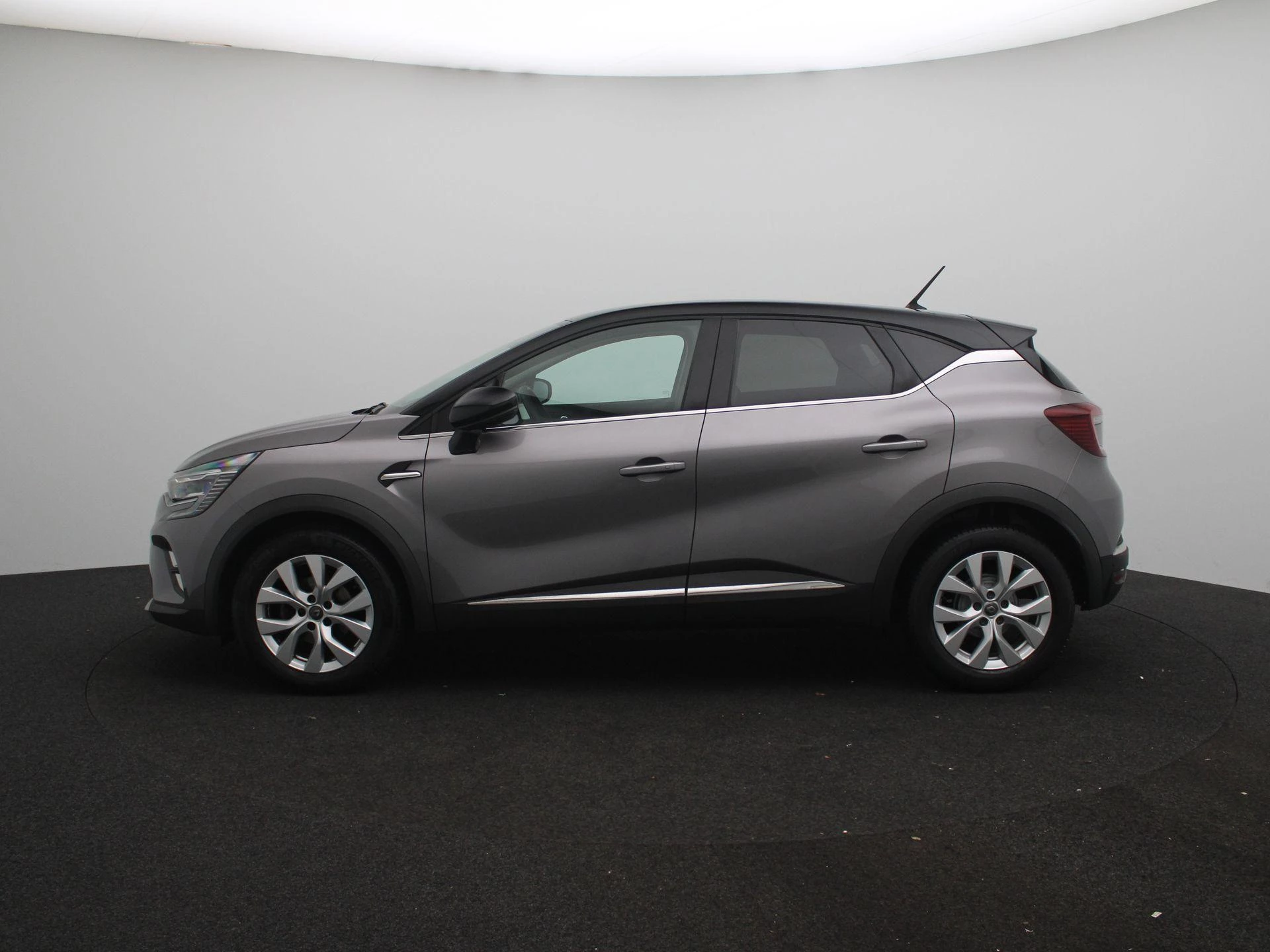 Renault-Captur-image-3