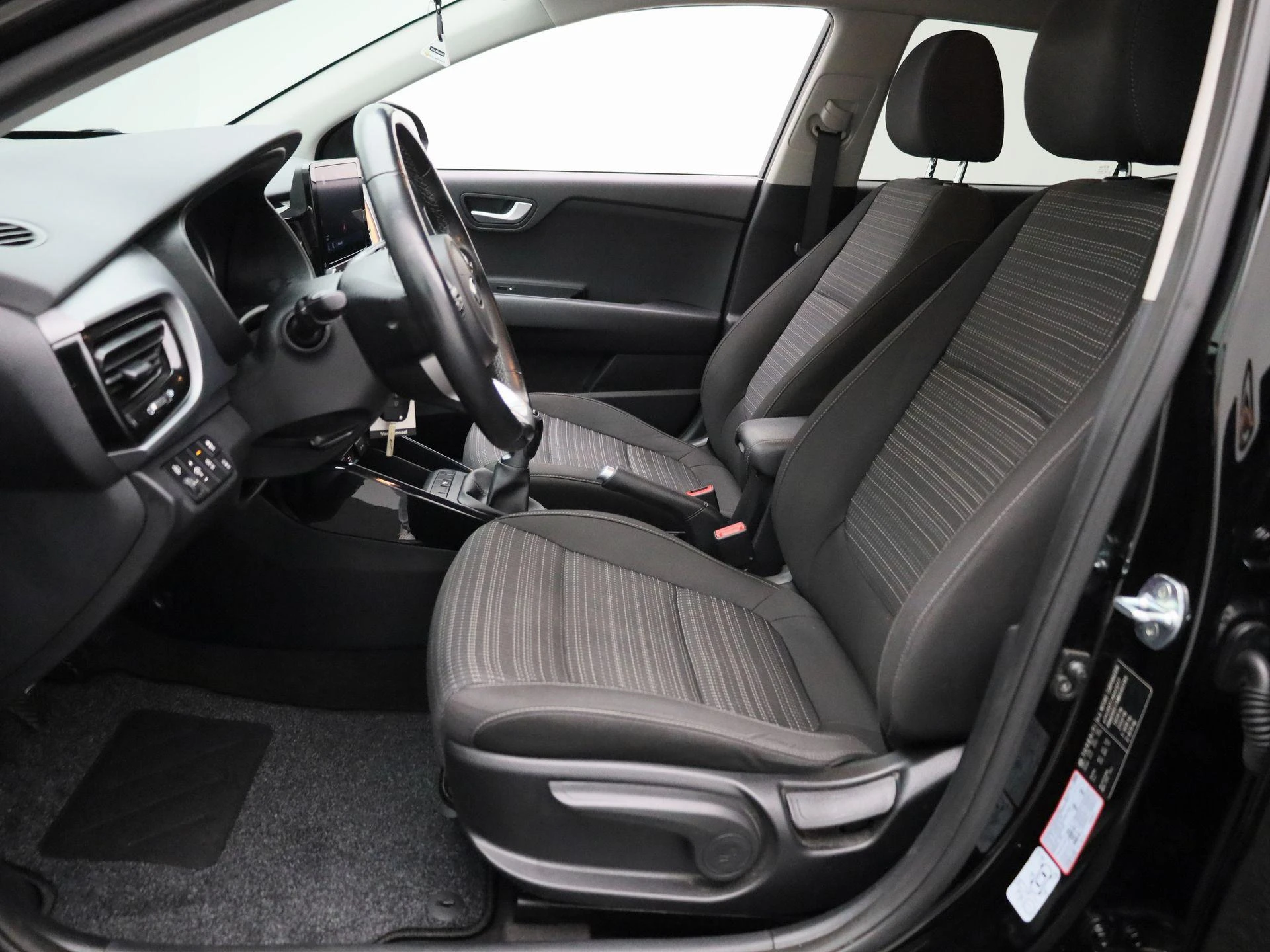 Kia-Stonic-image-9