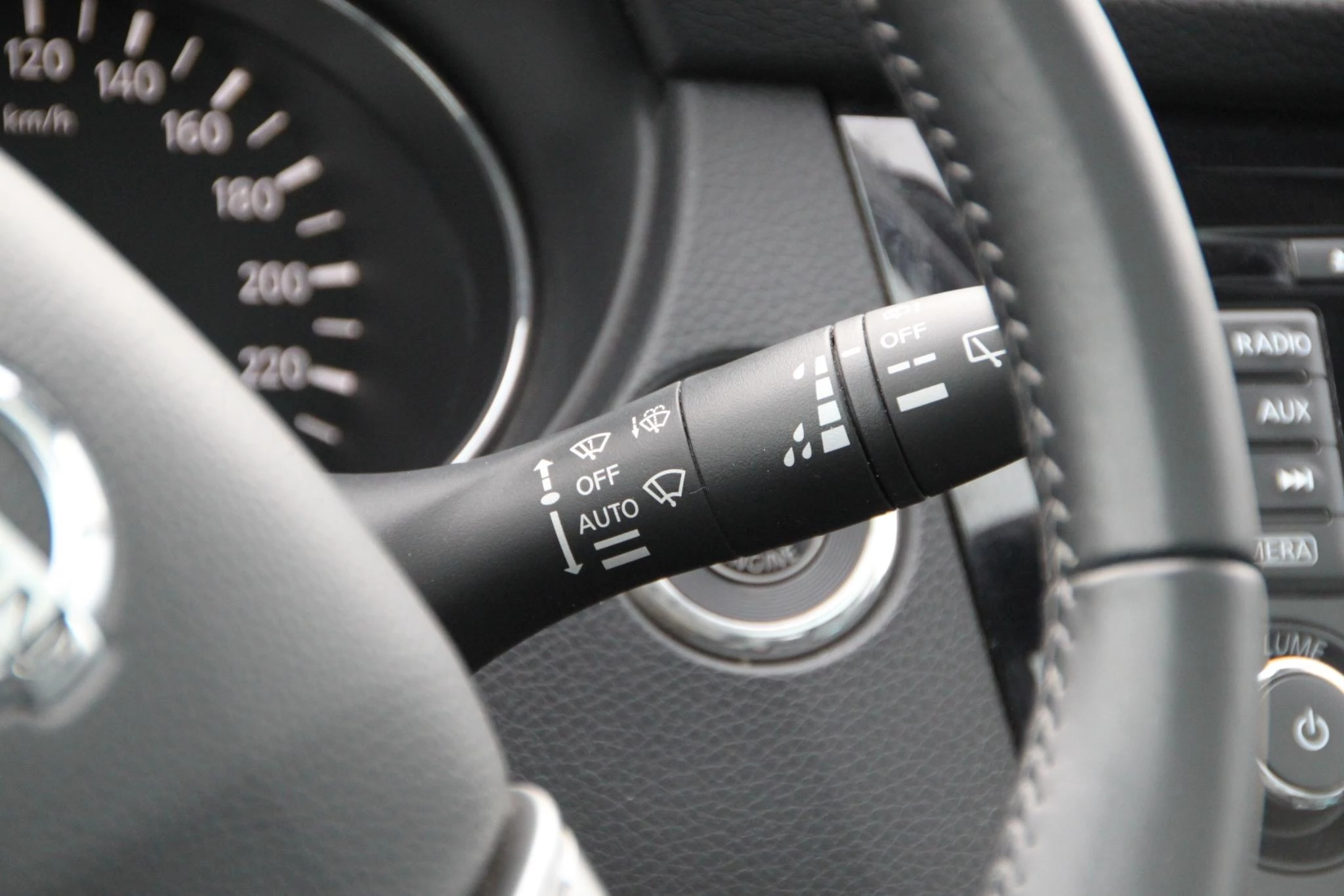 Nissan-QASHQAI-image-18