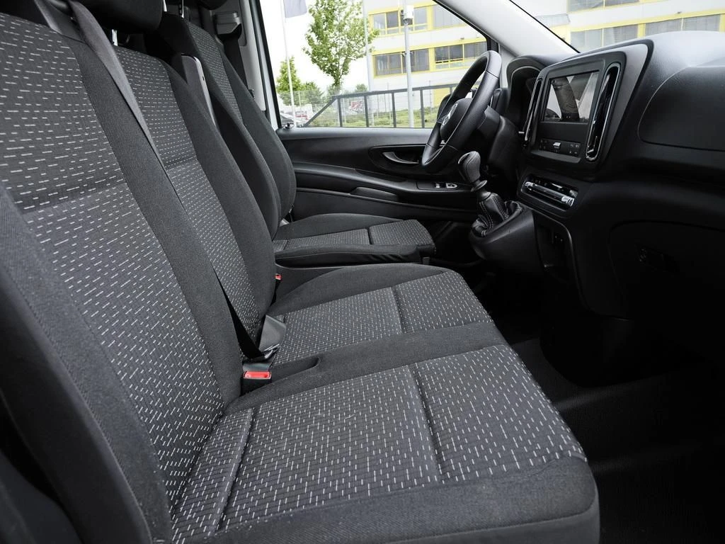 Mercedes-Benz-Vito 116-image-12