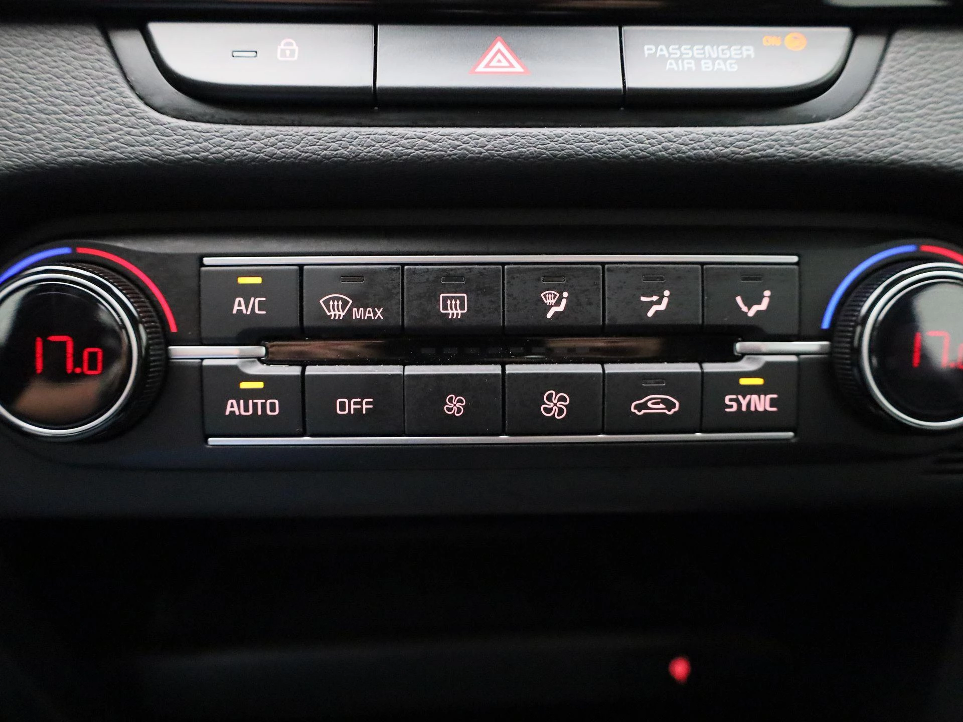Kia-cee'd-image-18