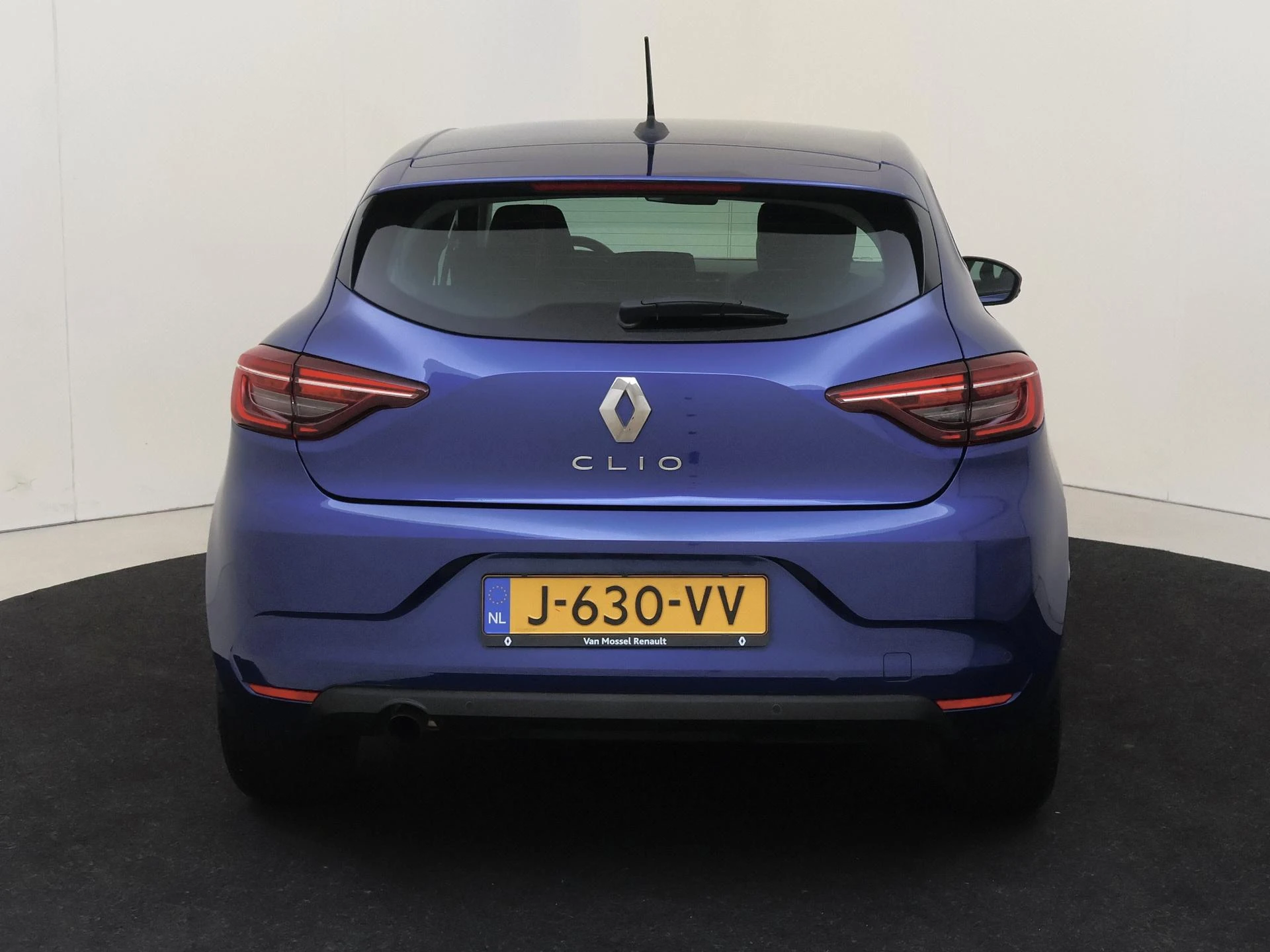 Renault-Clio-image-6