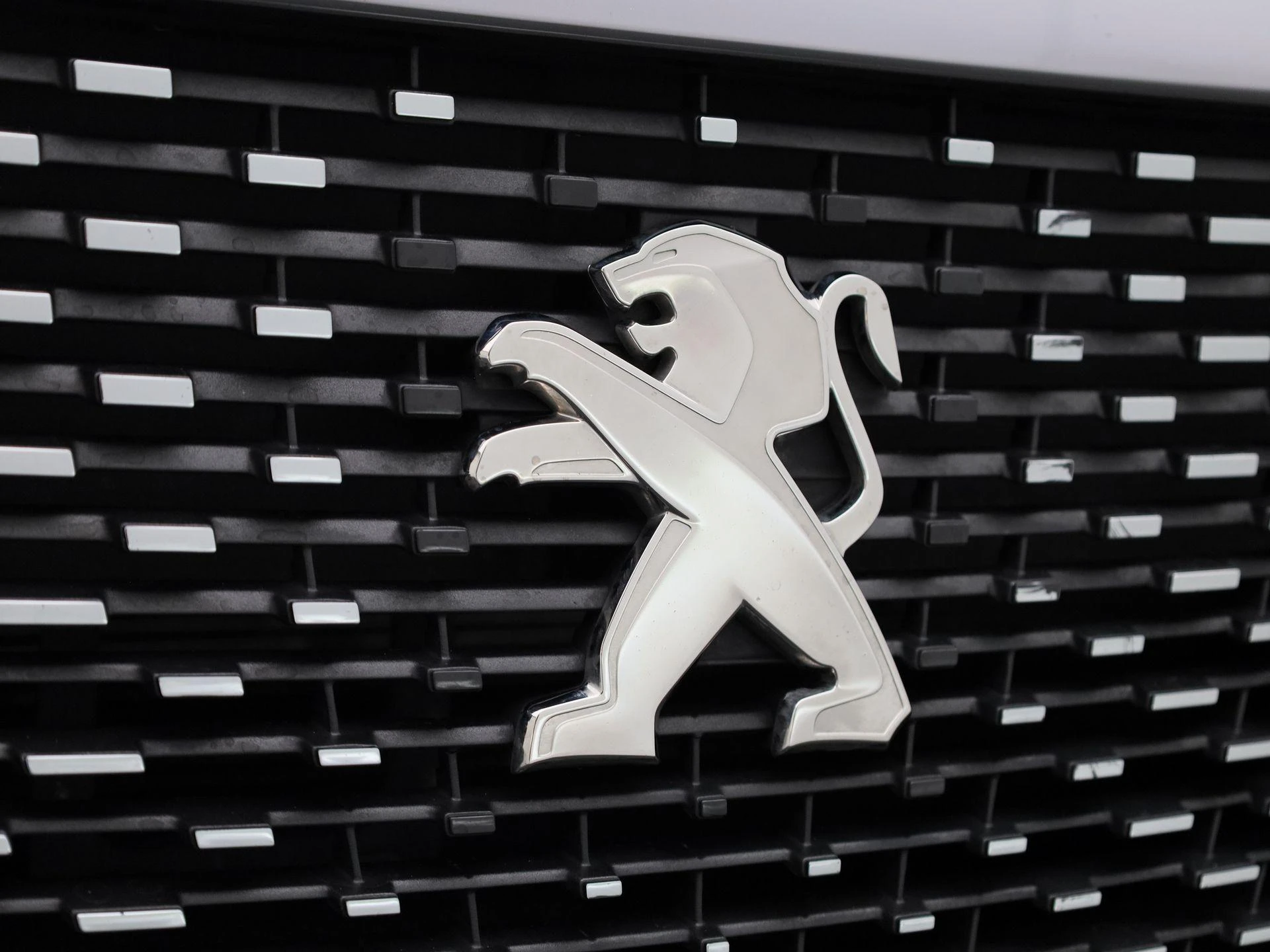 Peugeot-2008-image-35