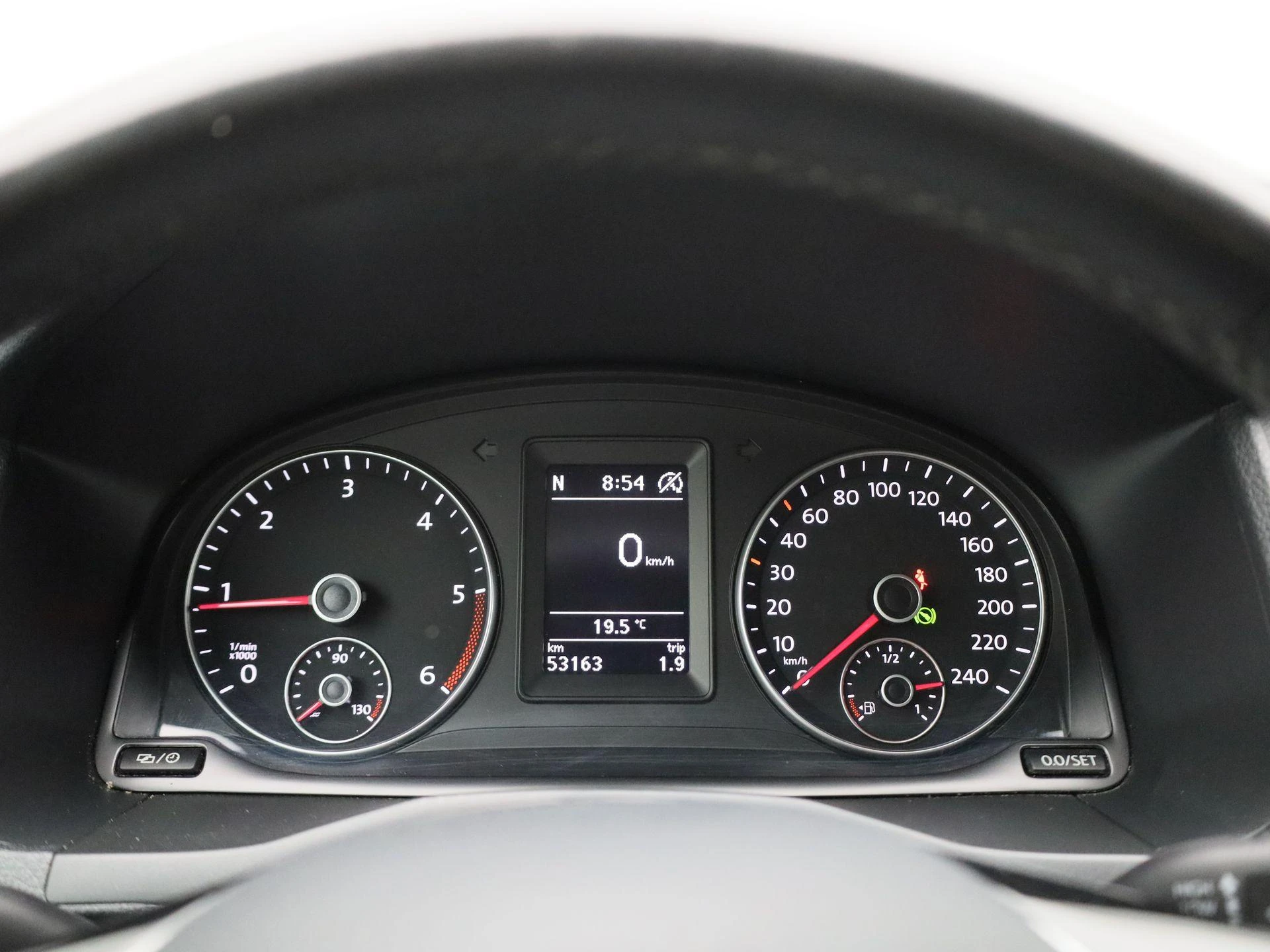 Volkswagen-Caddy-image-7