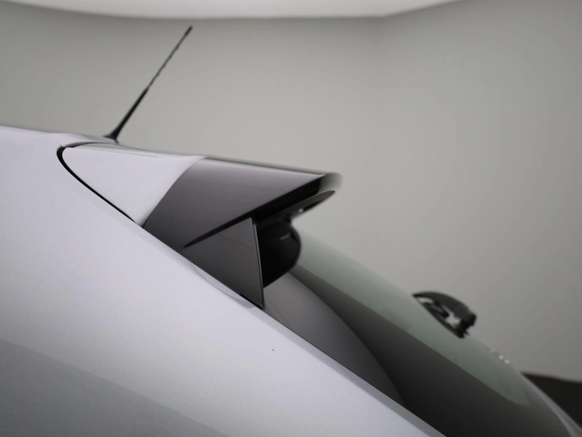 Peugeot-208-image-34