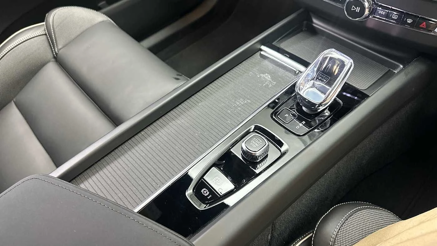 Volvo-XC60-image-27