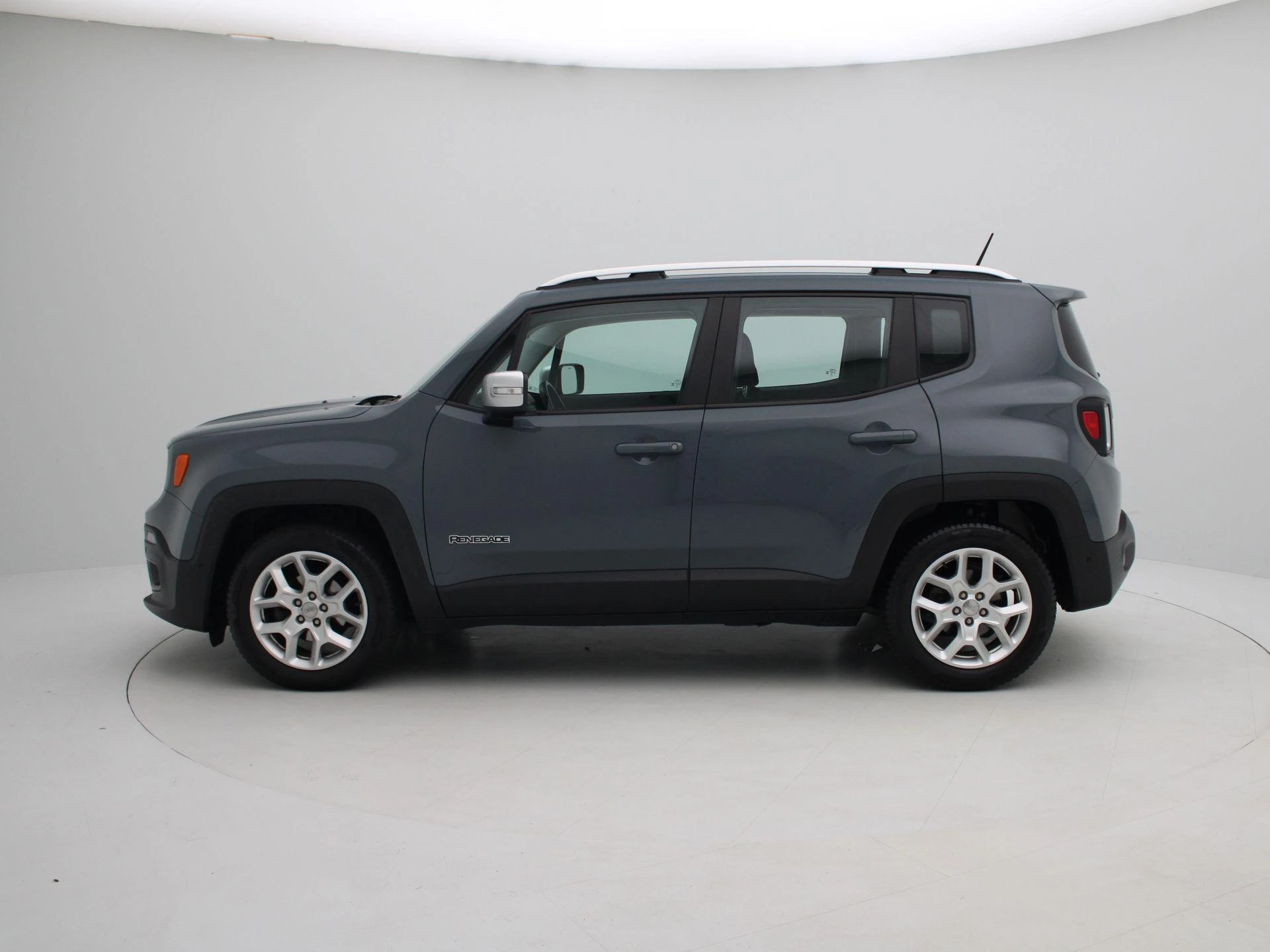 Jeep-Renegade-image-3