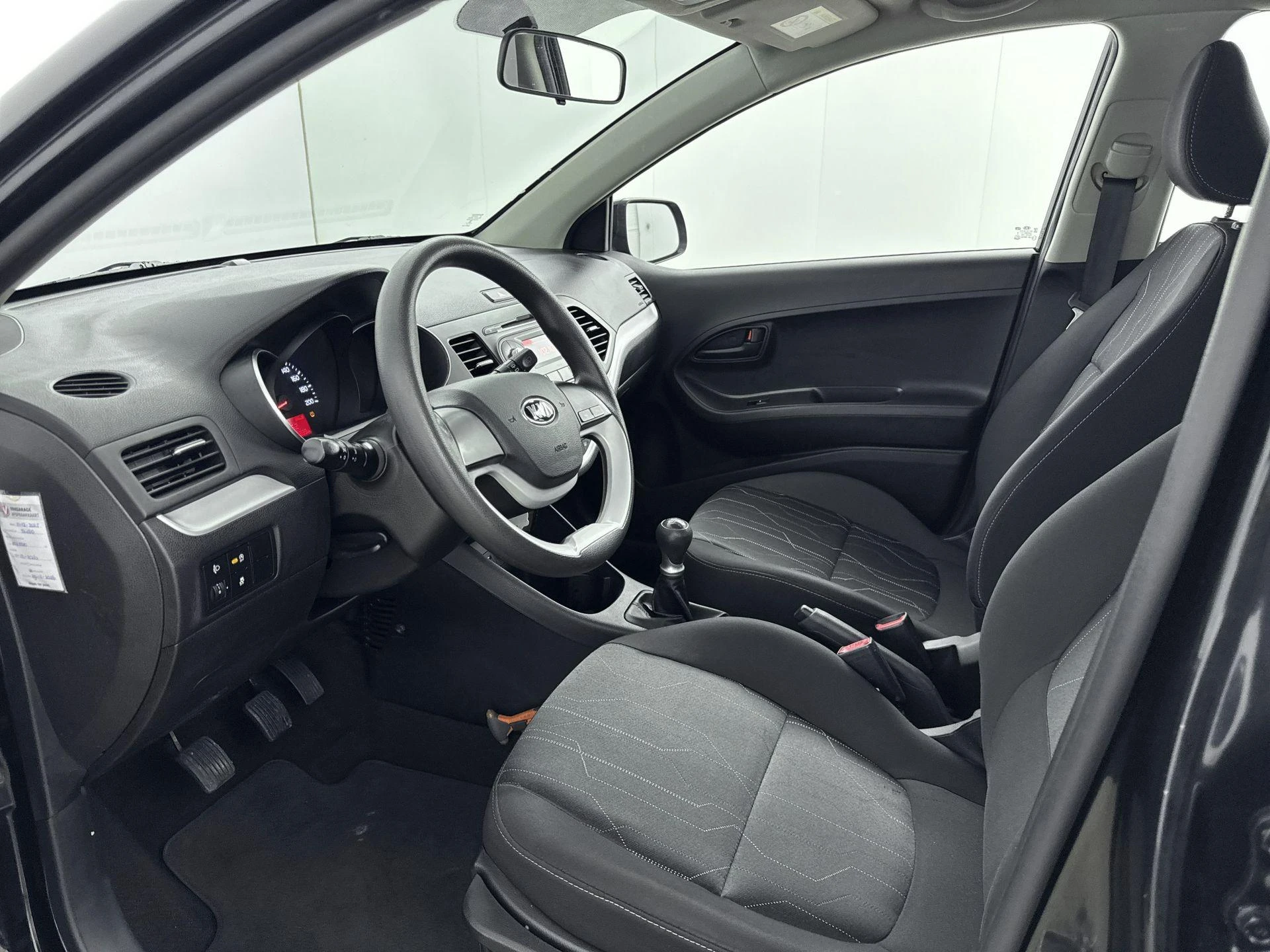 Kia-Picanto-image-9