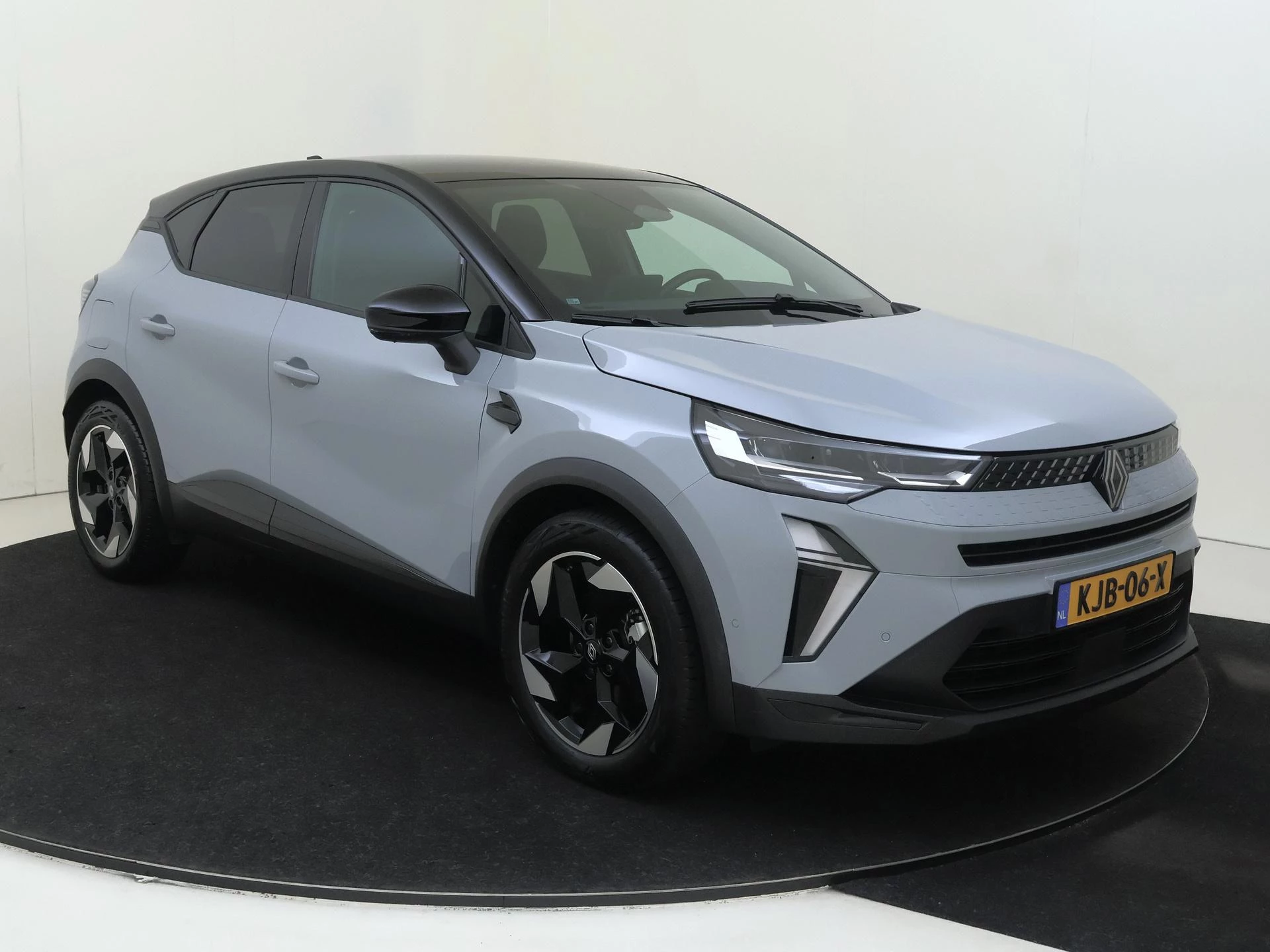 Renault Captur 1.8 E-Tech full hybrid 160 techno