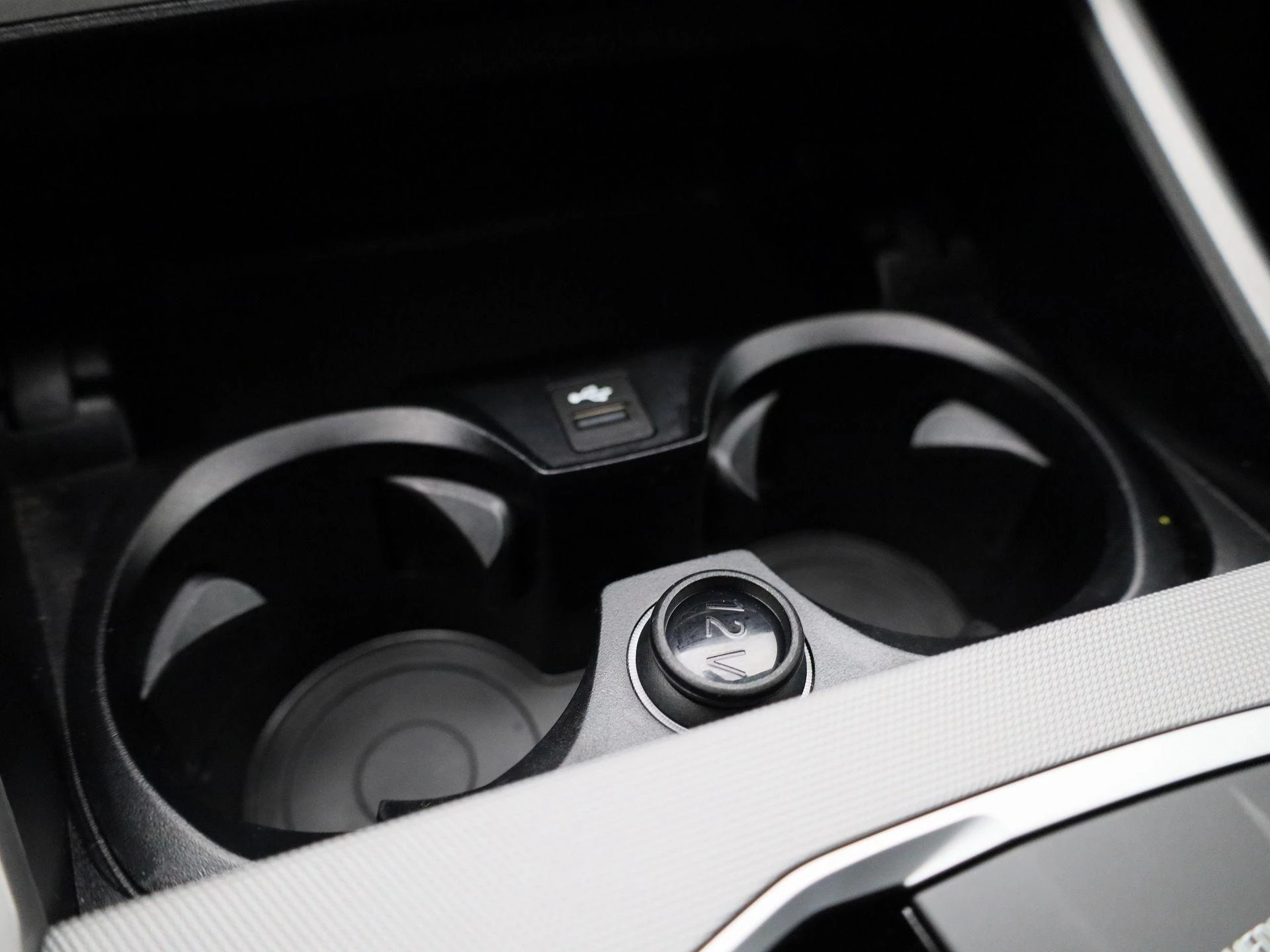BMW-3 Serie-image-30