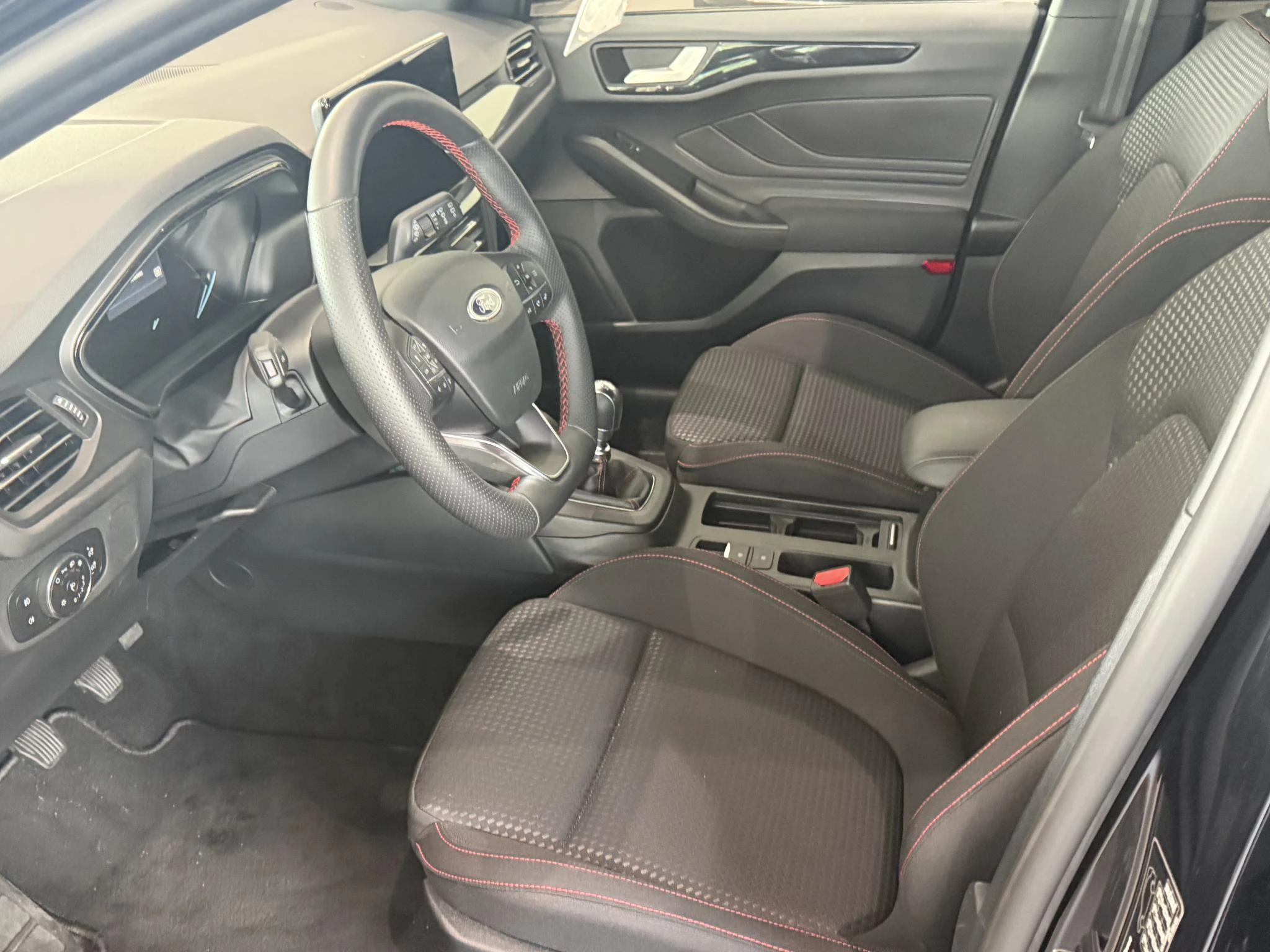 Ford-Focus-image-8