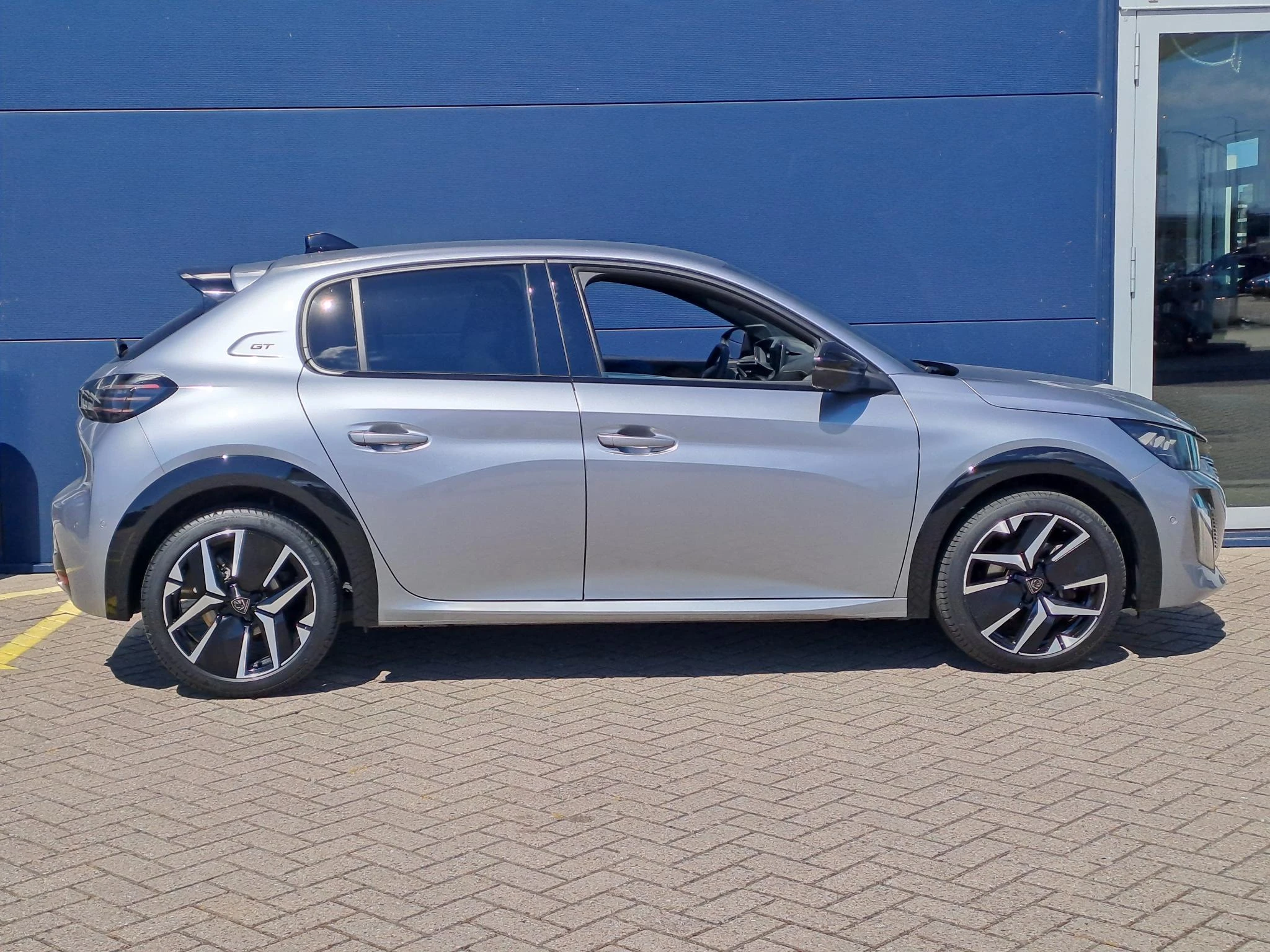 Peugeot-208-image-5